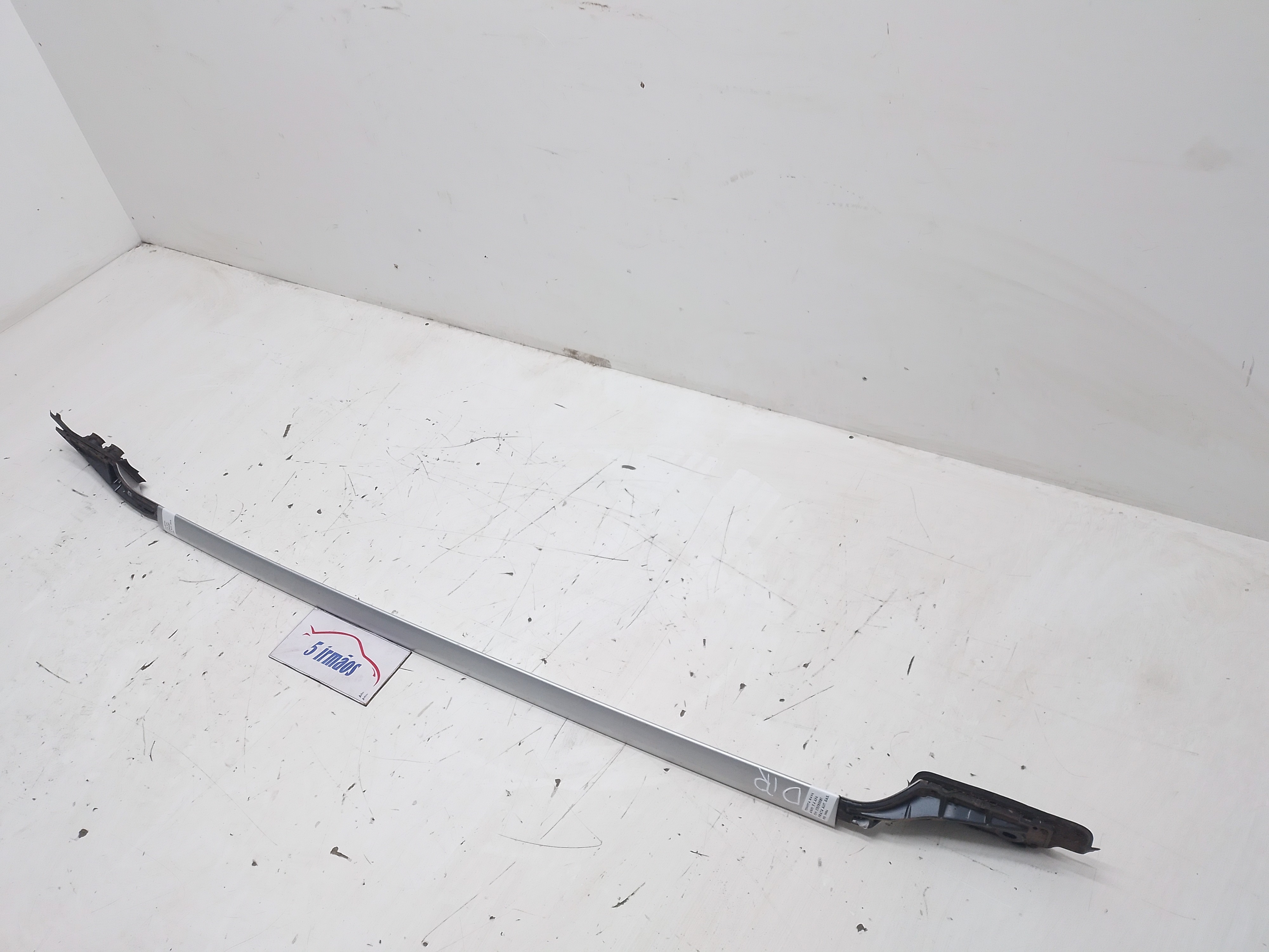 Rack Teto Direito Toyota Rav4 2.4 4×4 2011 / 2012  Prata