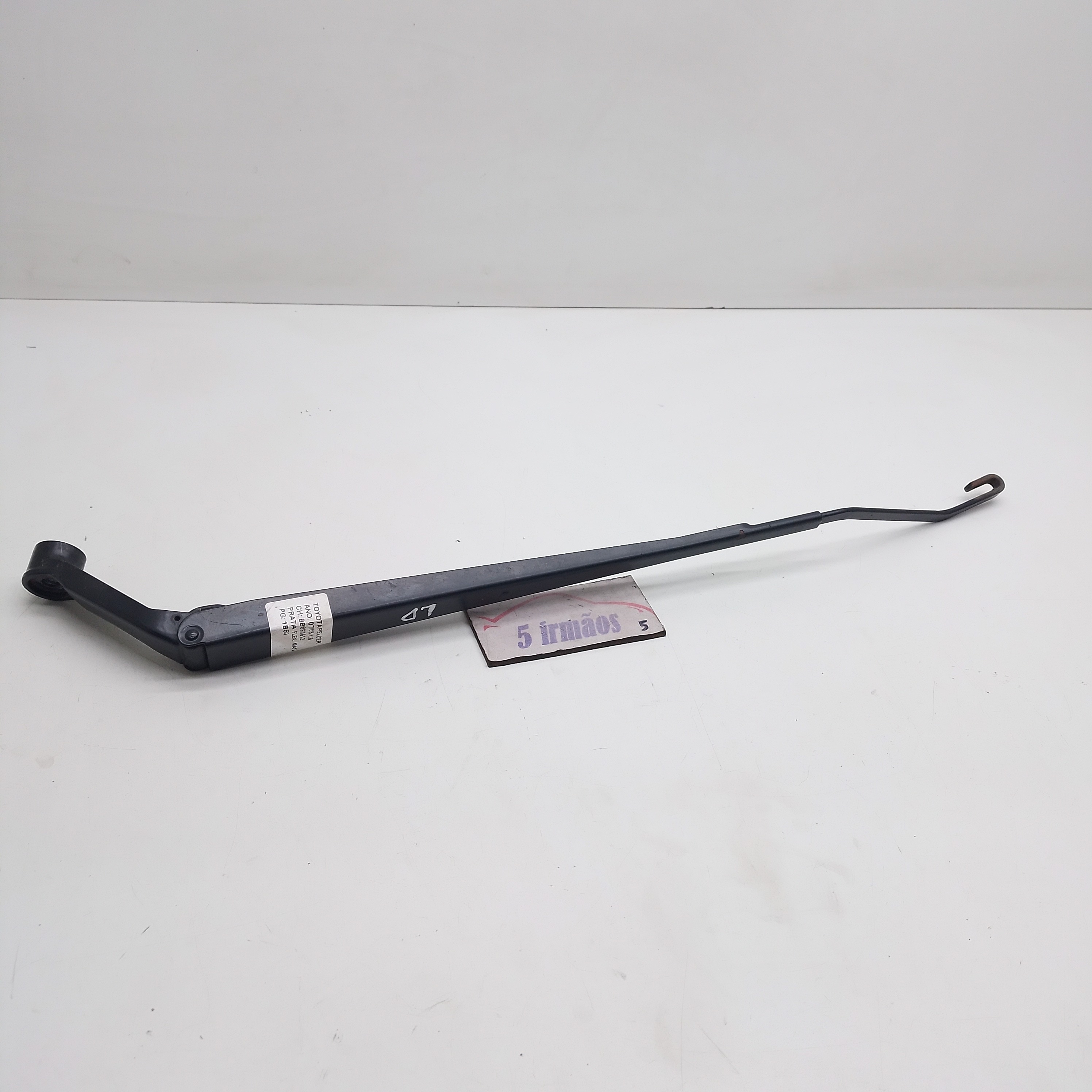 Braço Direito Limpador Toyota Fielder 1.8 2007 2008 Direito