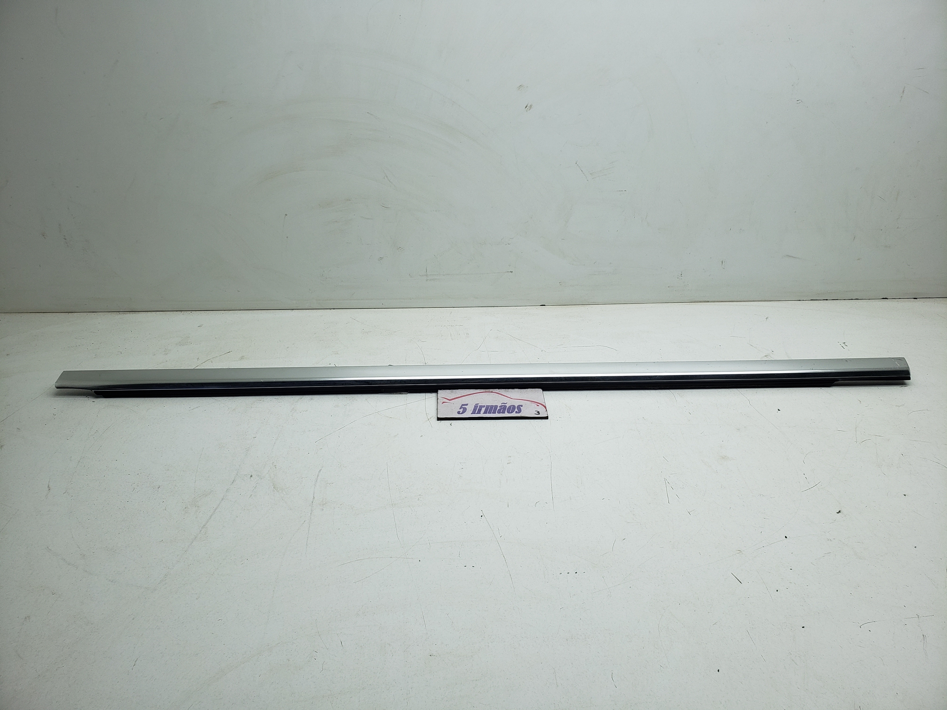 Pestana Porta Traseira Esquerda Mercedes C200 2.0 2016