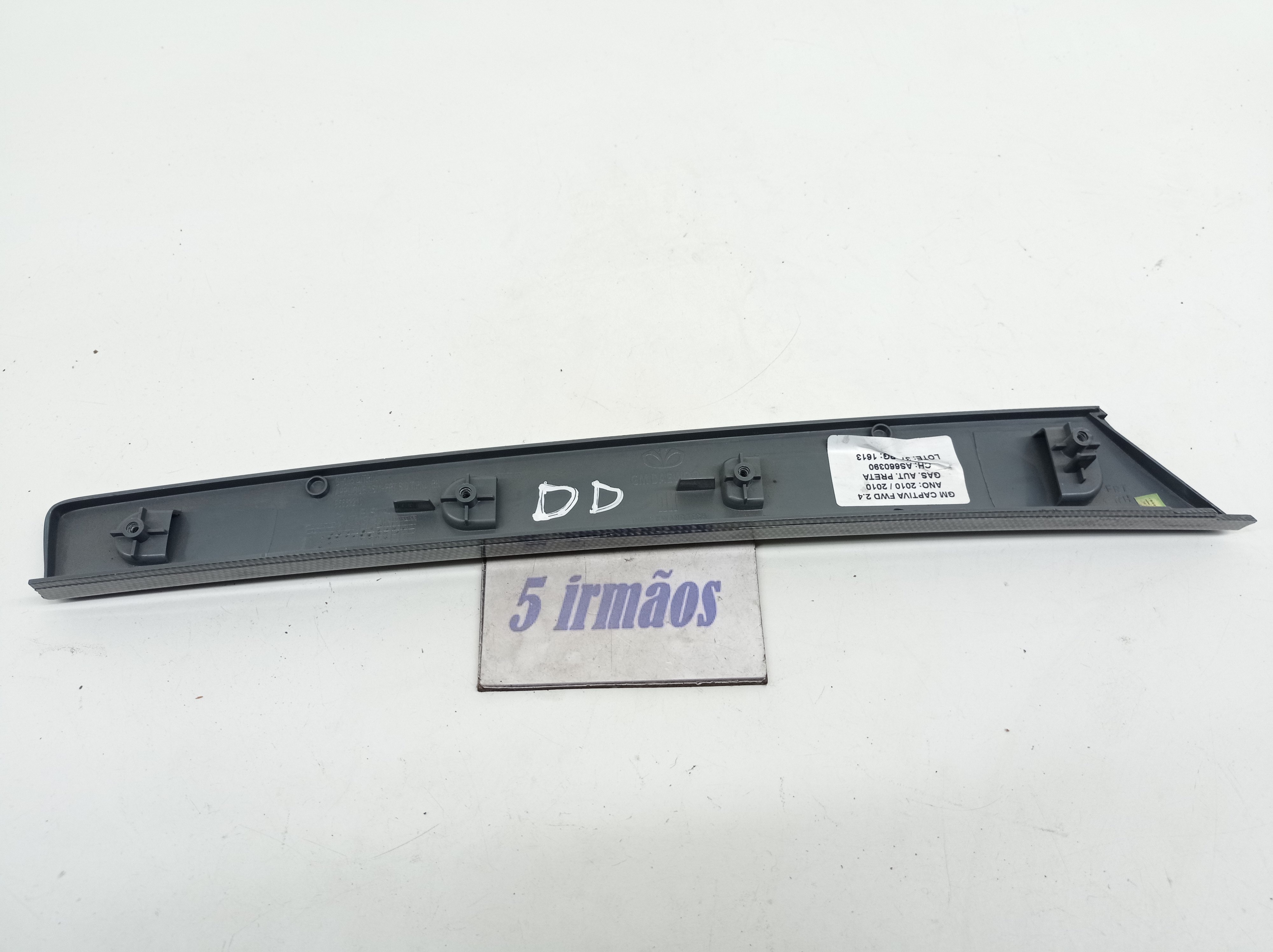 Acabamento Forro Porta Dianteira Direita Gm Captiva 2010