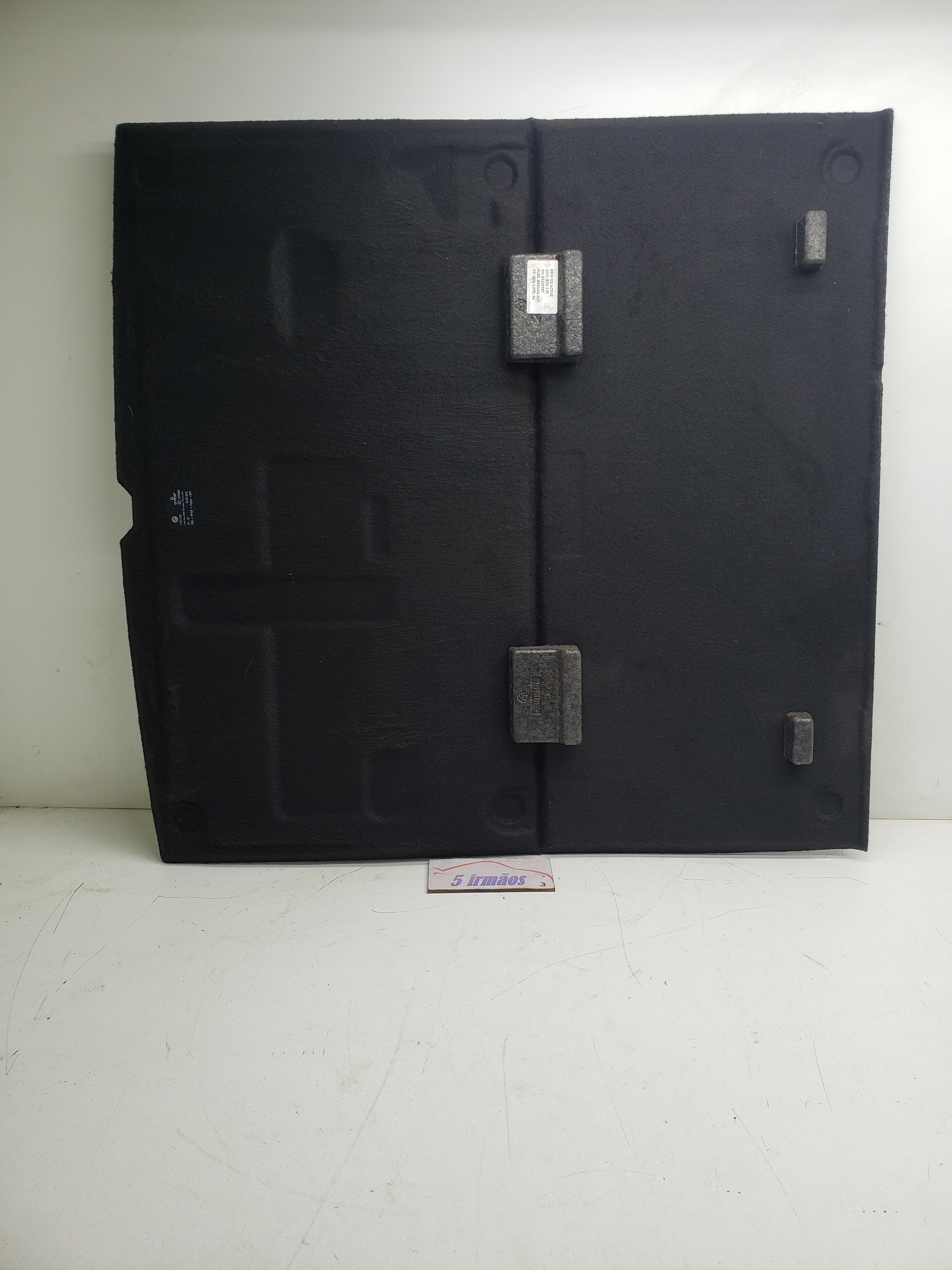 Tampão Inferior Porta Malas Bmw 120i 2.0 2014 / 2015