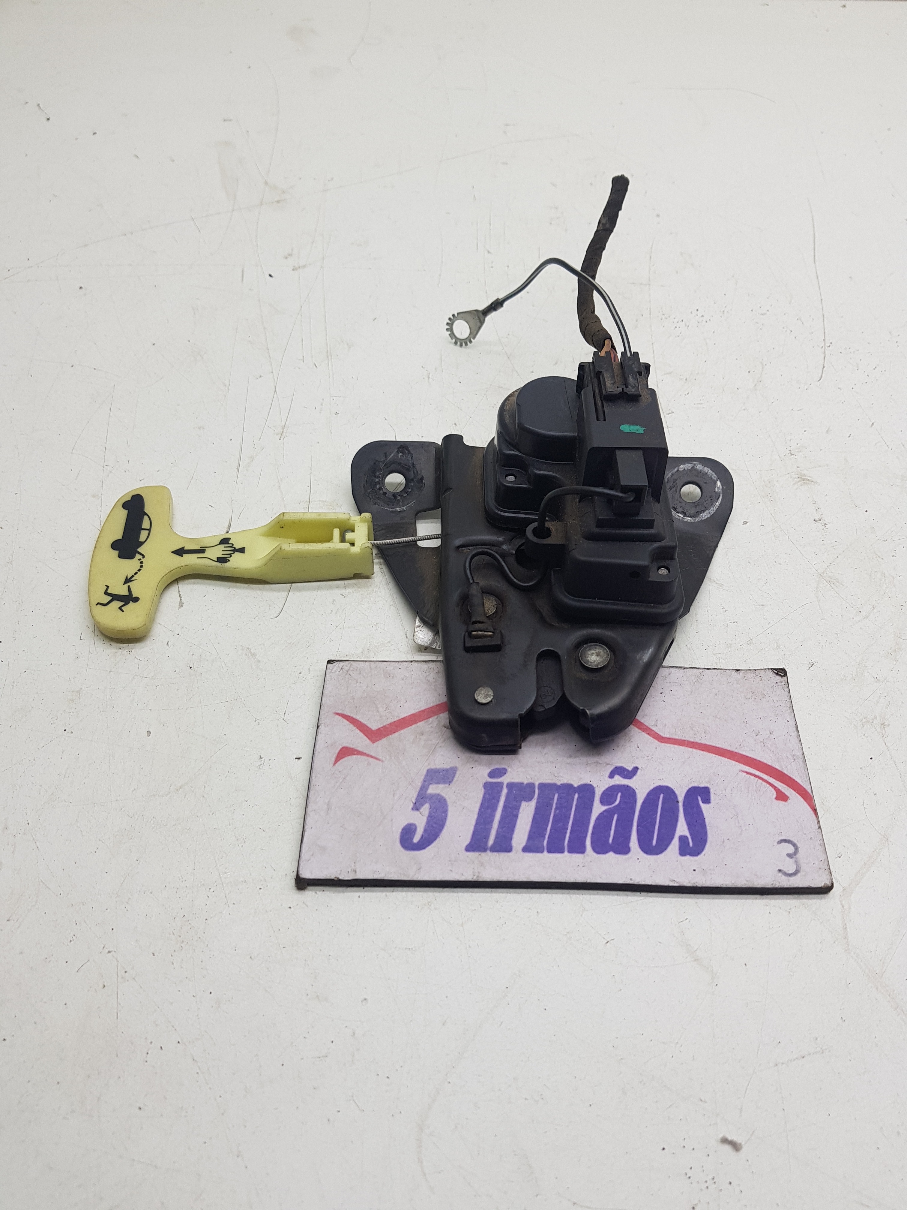 Fechadura Tampa Traseira Chrysler 300c 5.7 2007 / 2008