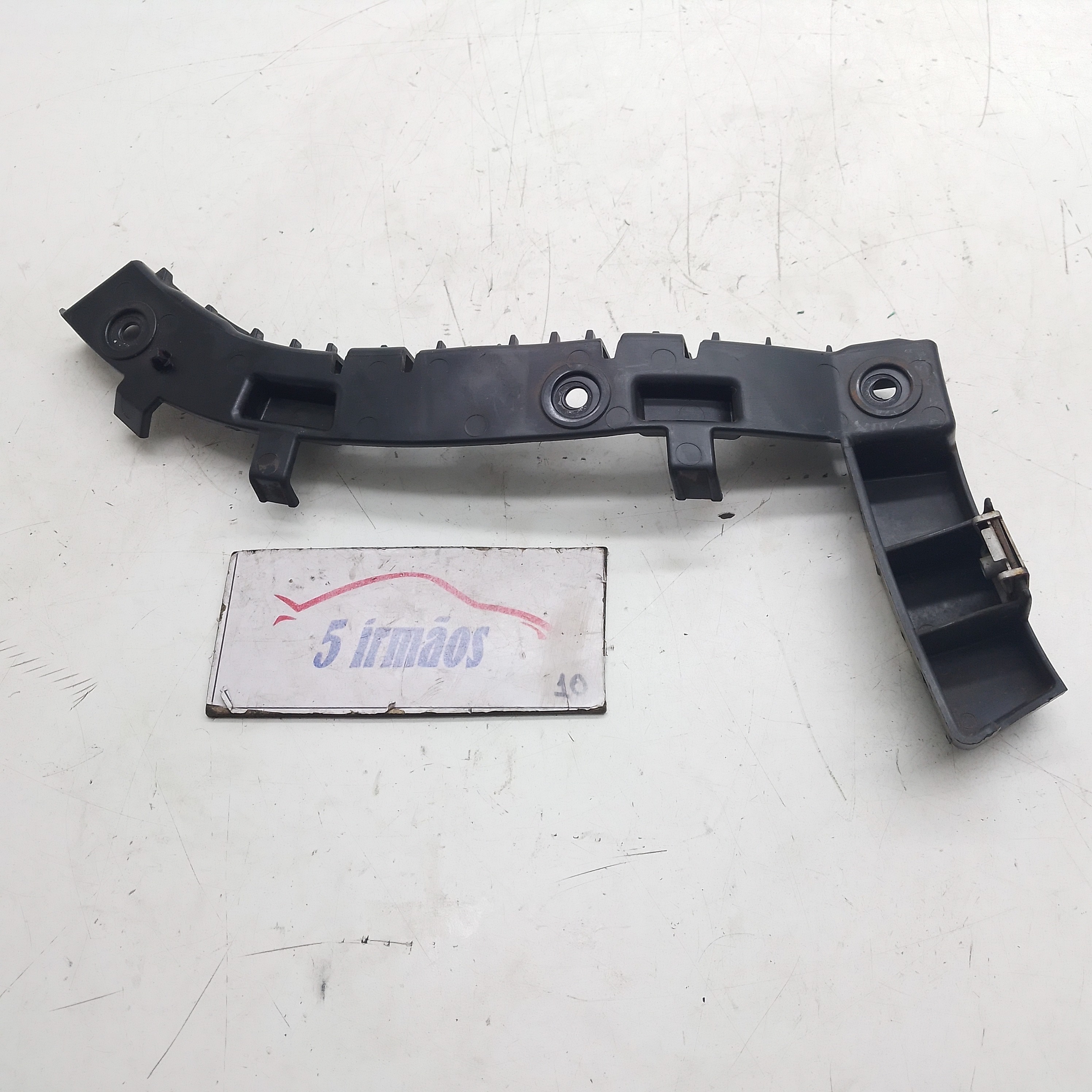 Suporte Esquerdo Parachoque Traseiro Freelander 2 2.2 2012