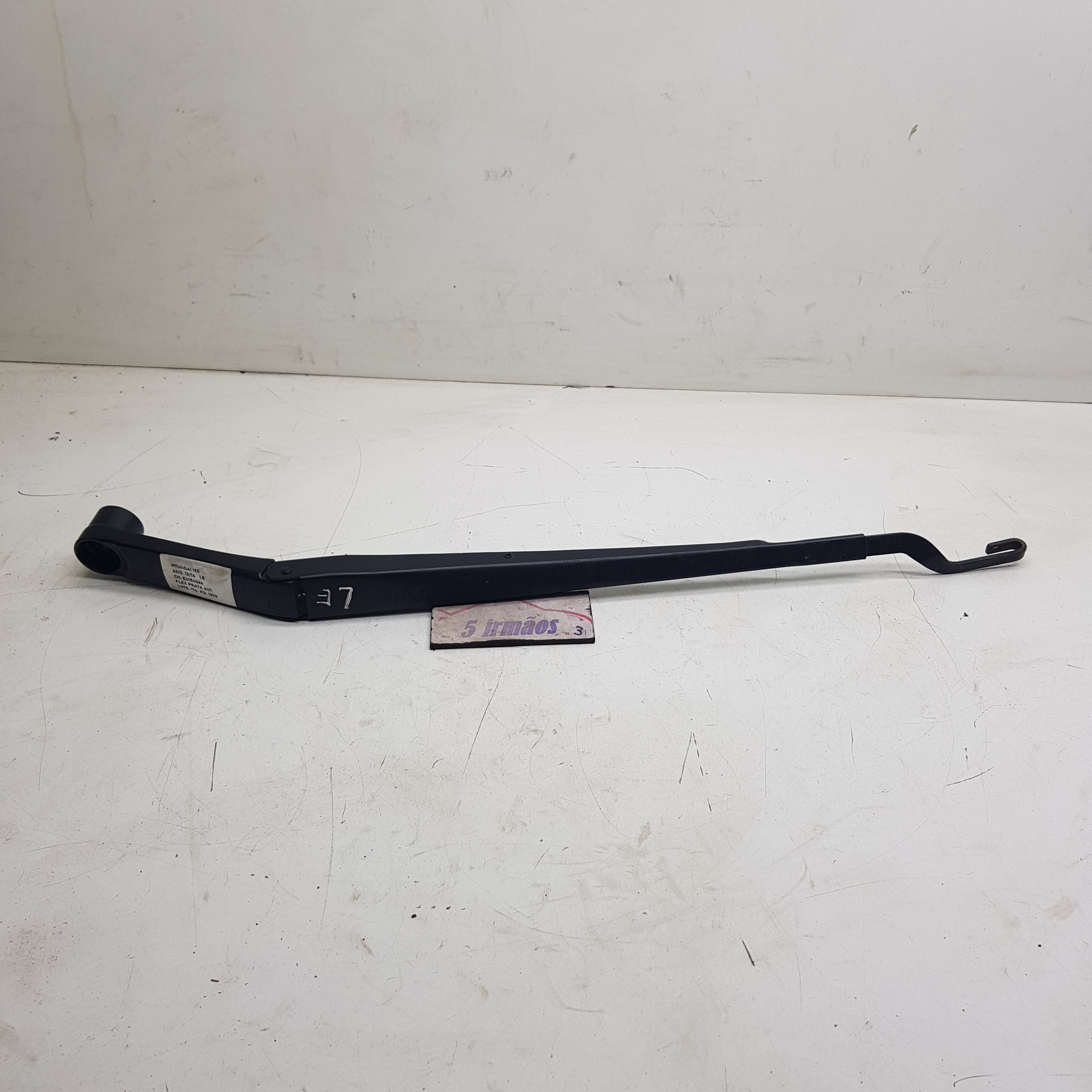 Braço Esquerdo Limpador Parabrisa Hyundai I30 1.8 2014 Esquerdo