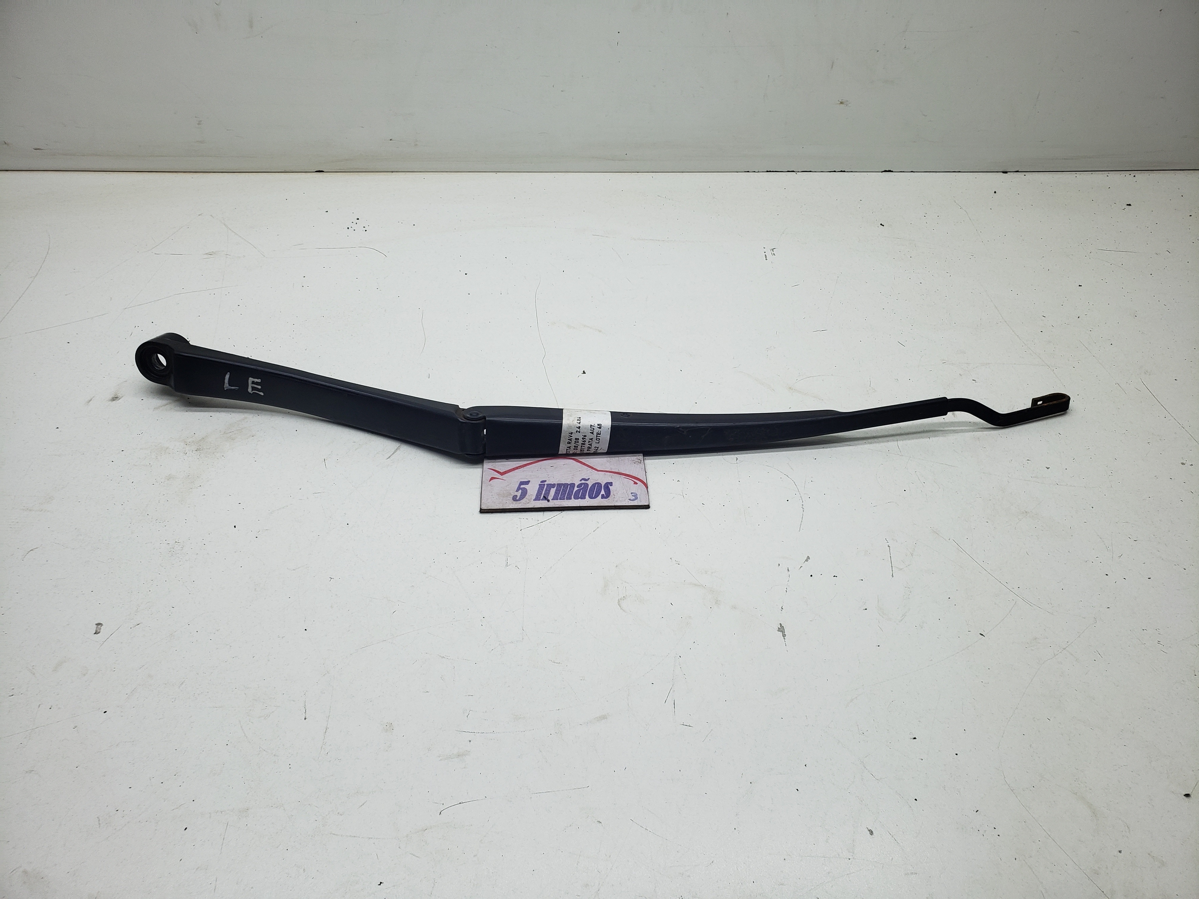 Braço Esquerdo Limpador Parabrisa Toyota Rav4 2.4 2008 2009