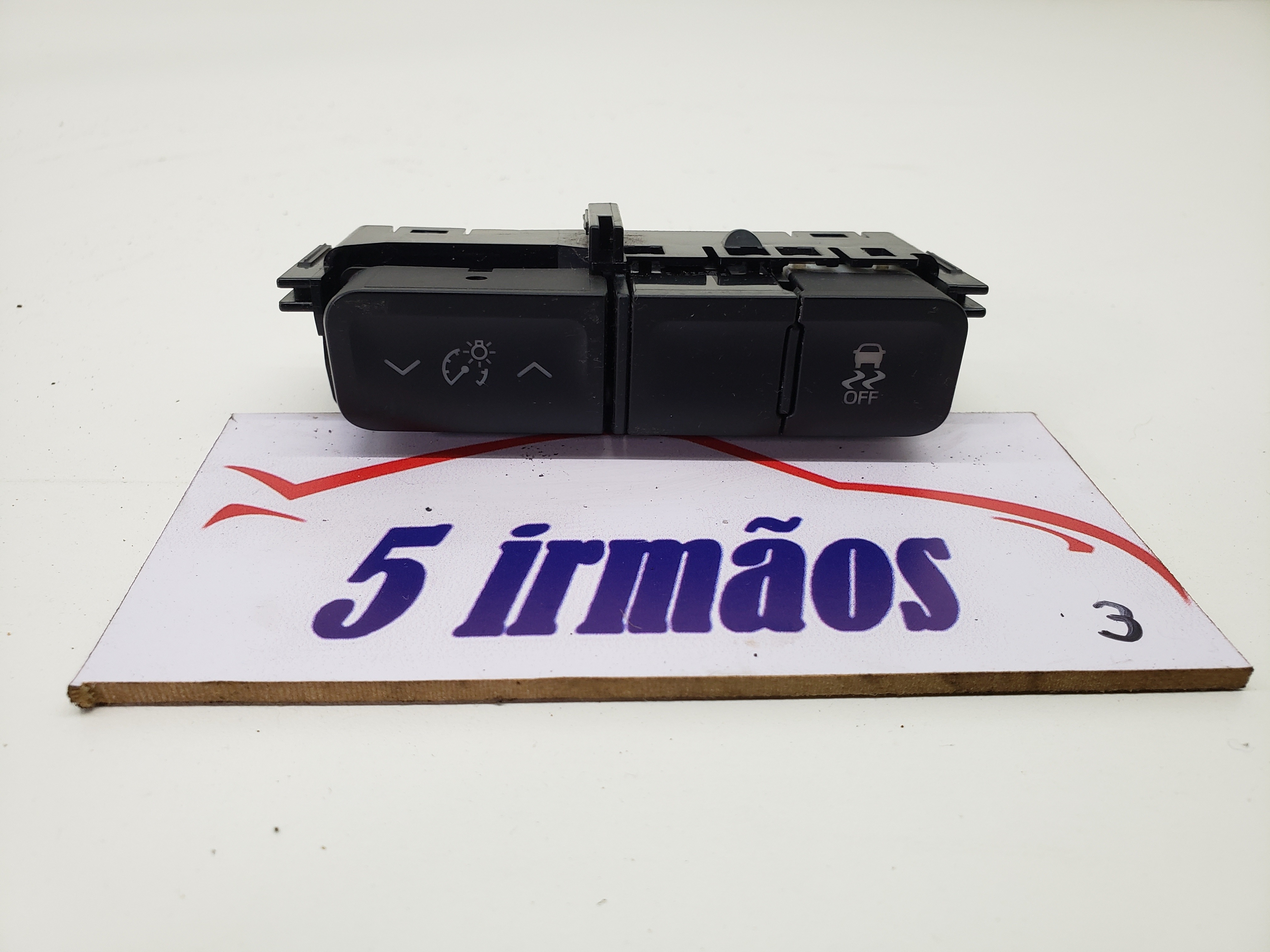 Botão Luz Painel / Off Tração Toyota Prius 1.8 2017 / 2018