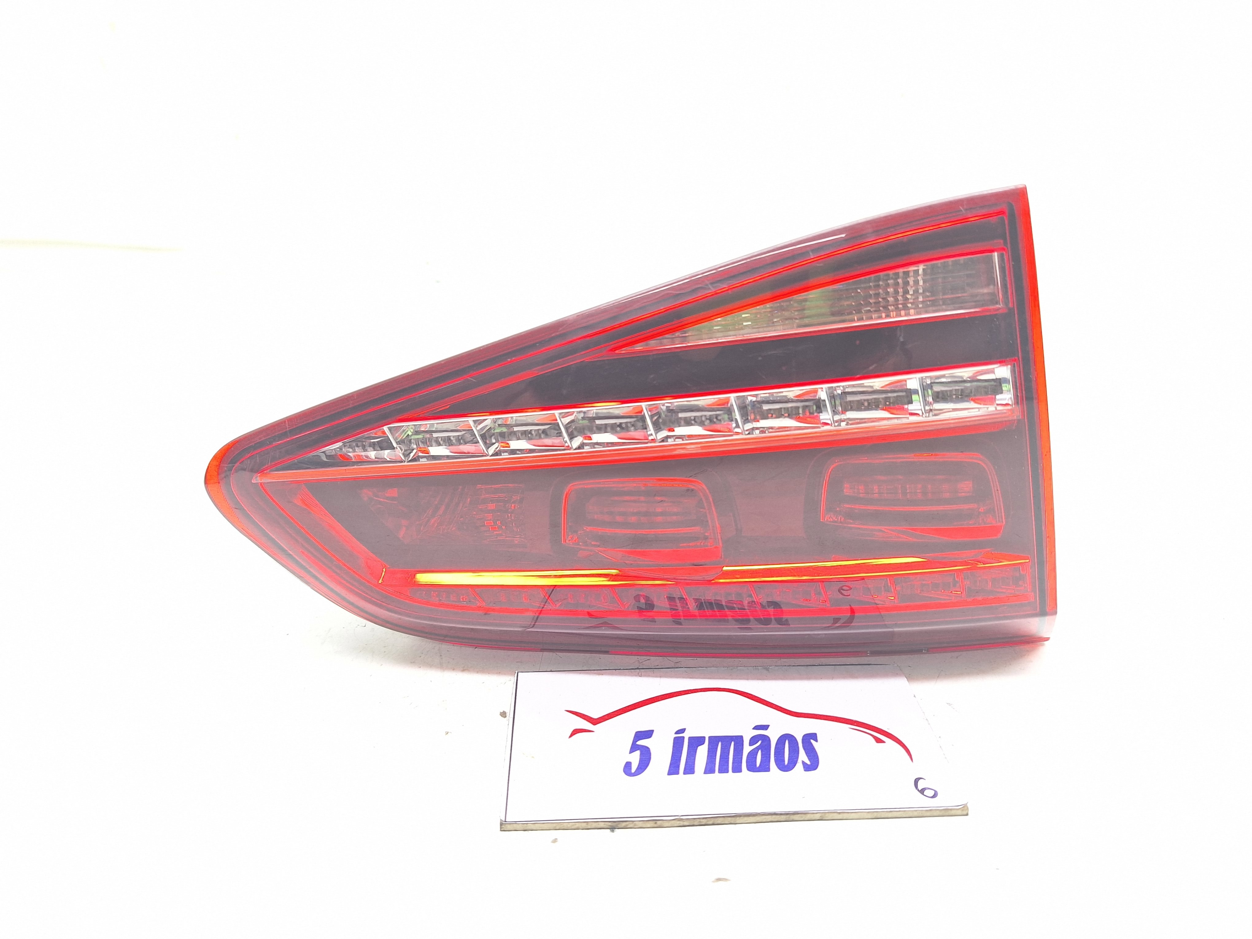Laterna Esquerda Tampa Traseira Vw Golf Gti 2.0 2017