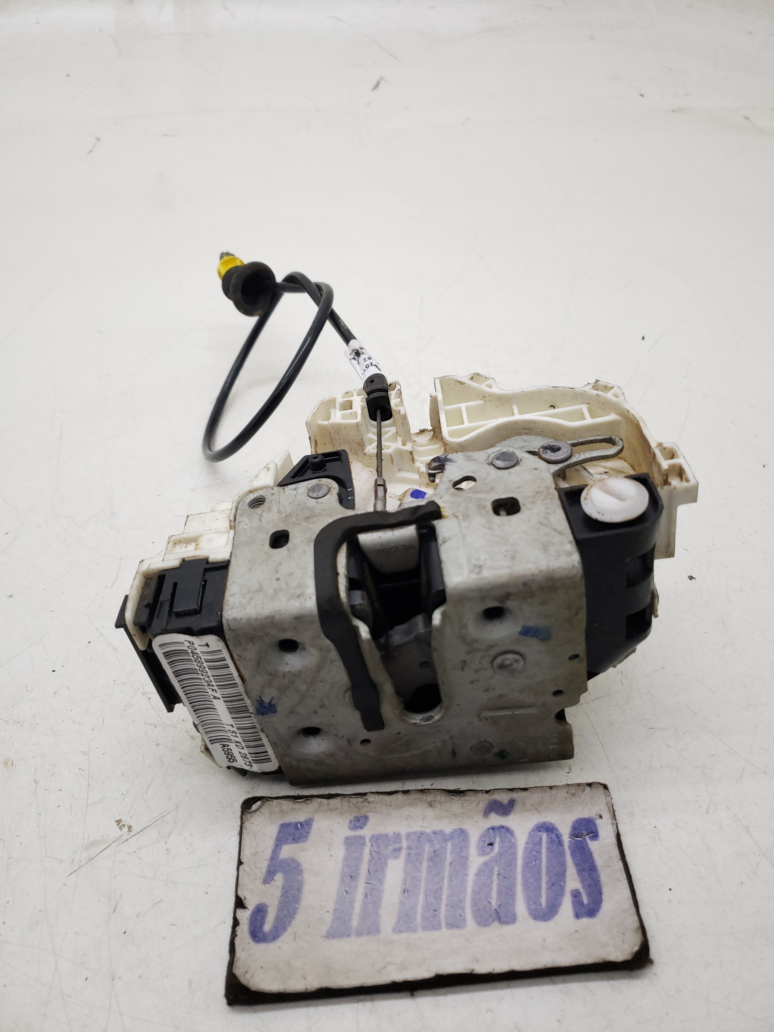 Fechadura Porta Traseira Esquerda Jeep Cherokee 3.6 V6 2014
