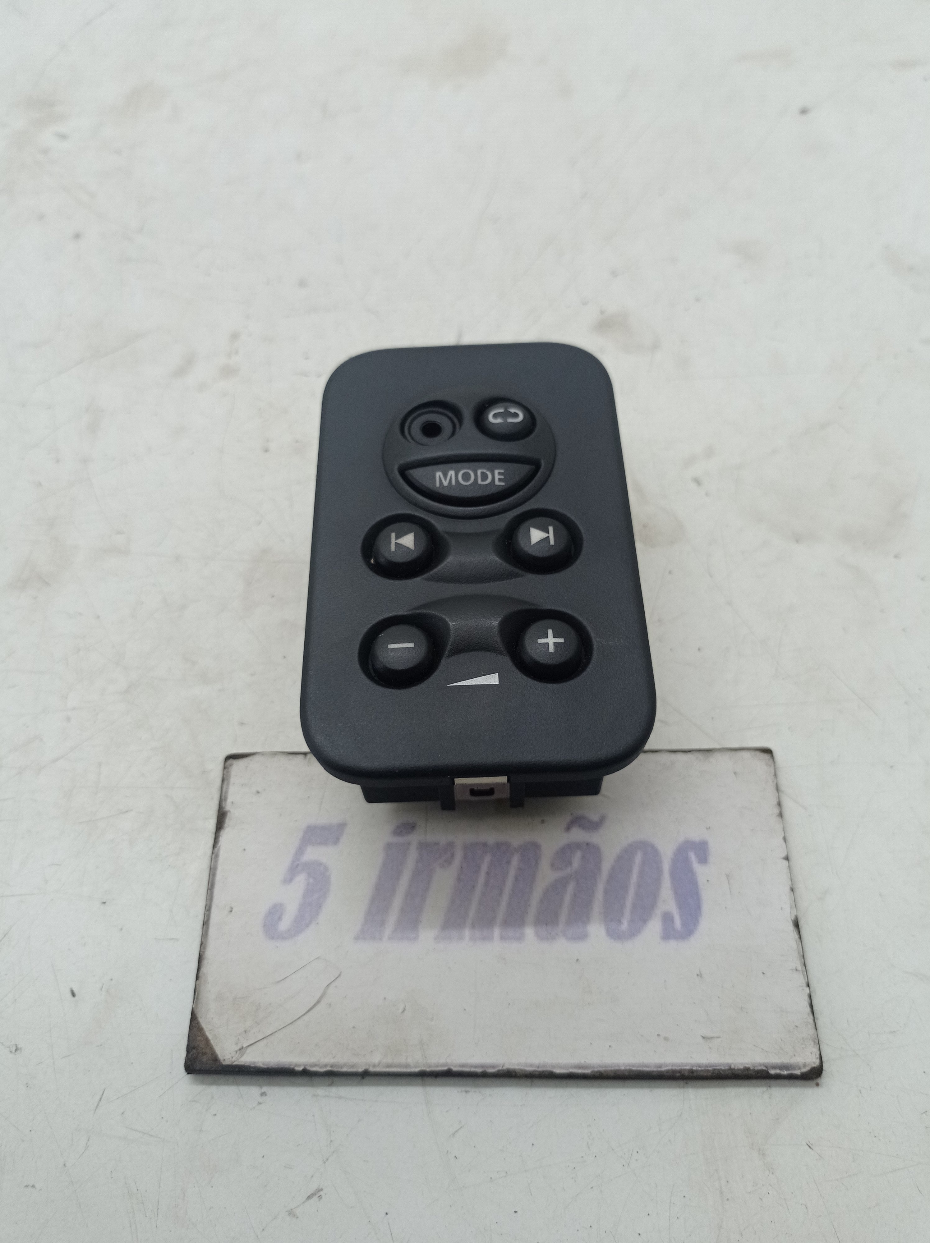 Botão Comando Rádio Player Freelander 2 3.2 2010 / 2011