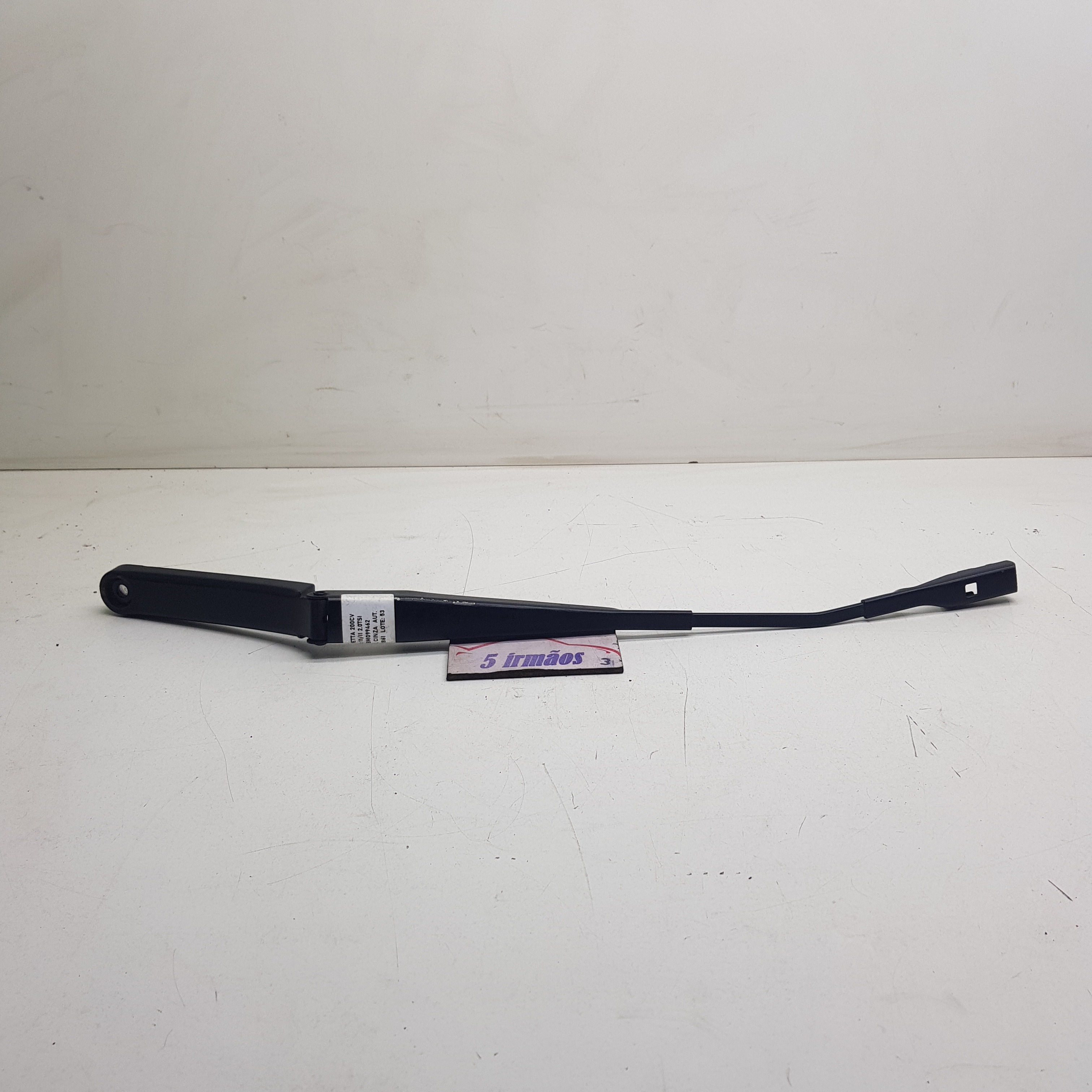 Braço Esquerdo Limpador Parabrisa Vw Jetta Tsi 2.0 2012