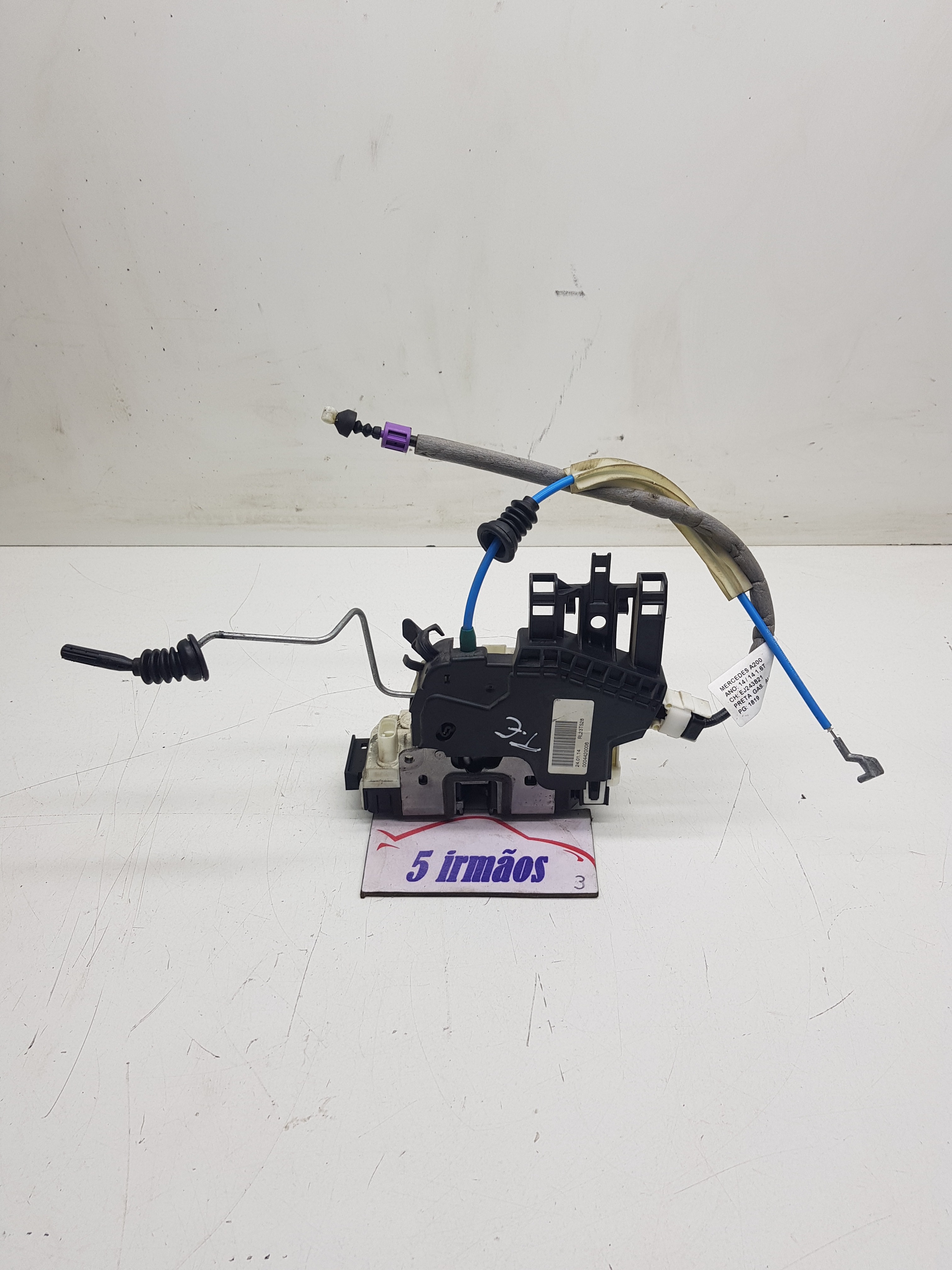 Fechadura Traseira Esquerda Mercedes A200 1.6 2014