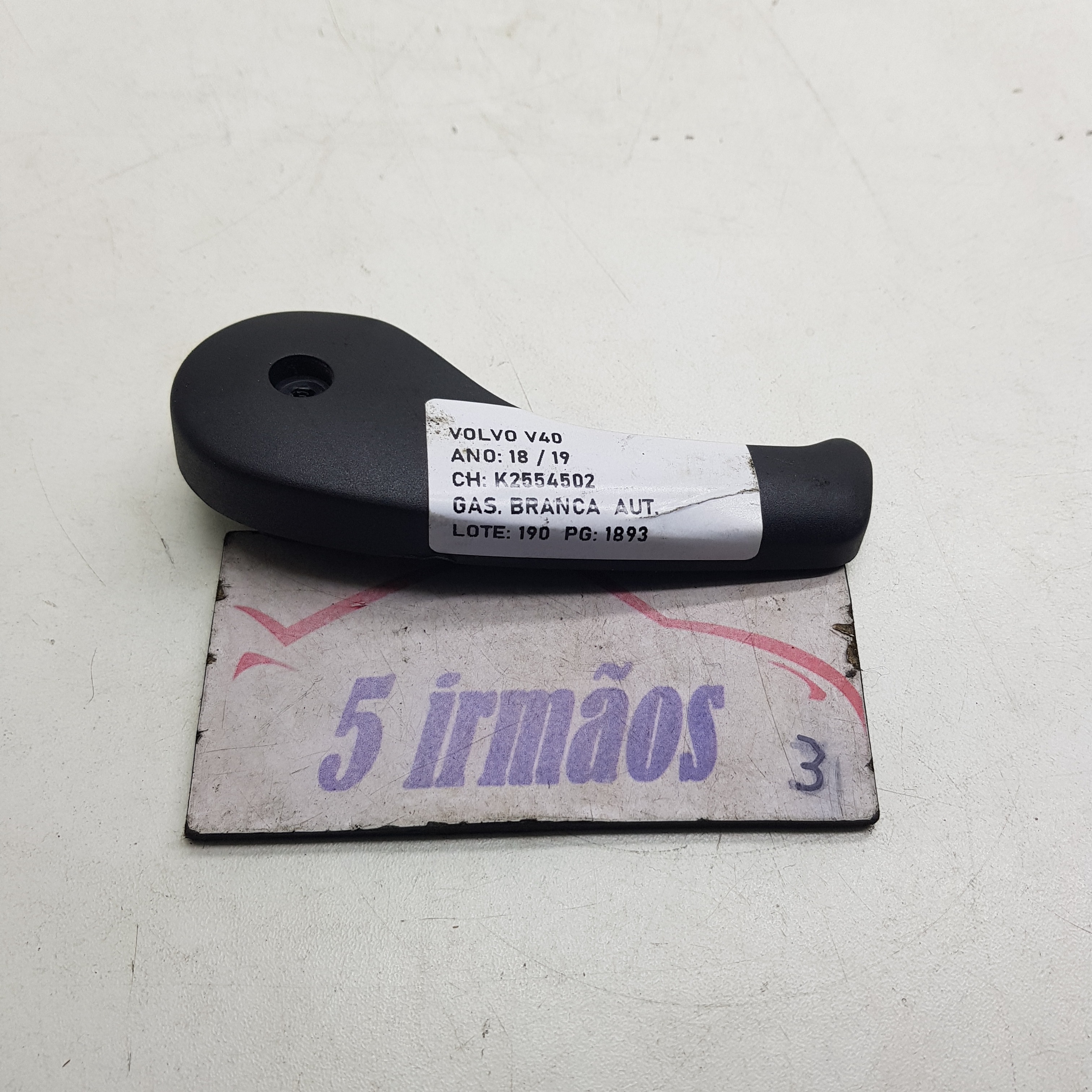 Alavanca Abertura Capô Volvo V40 T4 2.0 Turbo 2018 / 2019