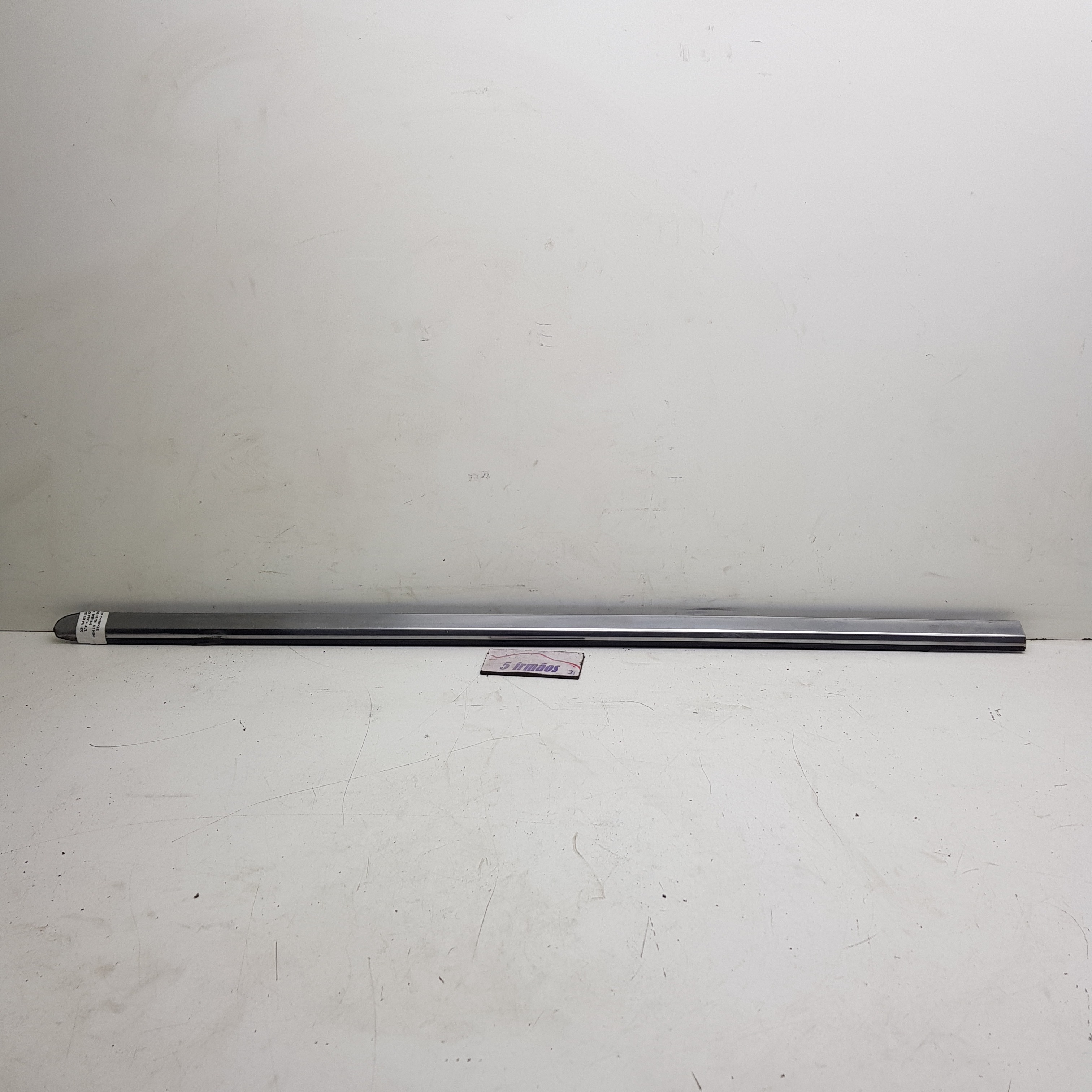 Pestana Porta Dianteira Direita Jeep Cherokee 5.7 V8 2005