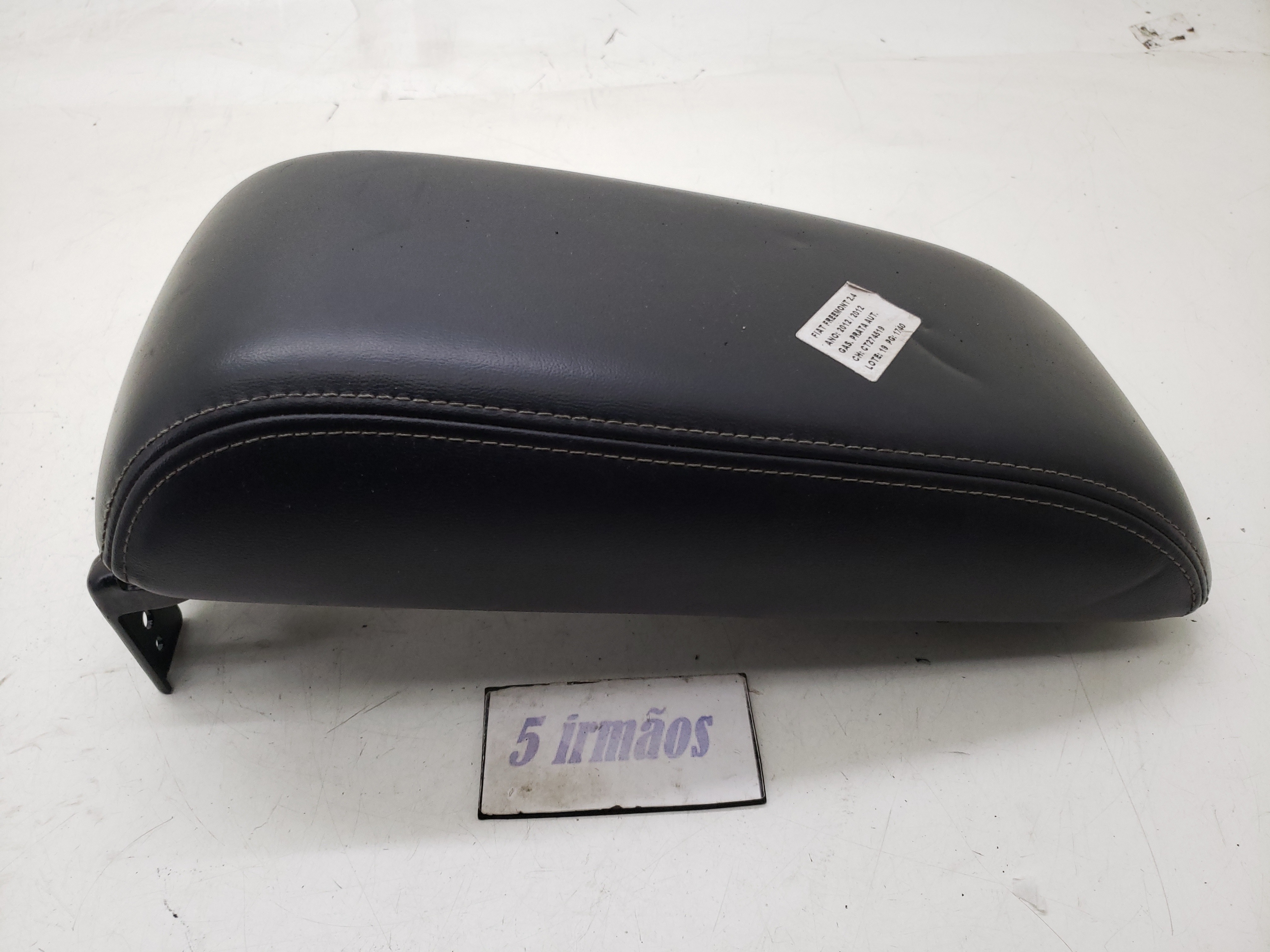 Apoio Braço Console Central Fiat Freemont 2.4 2012