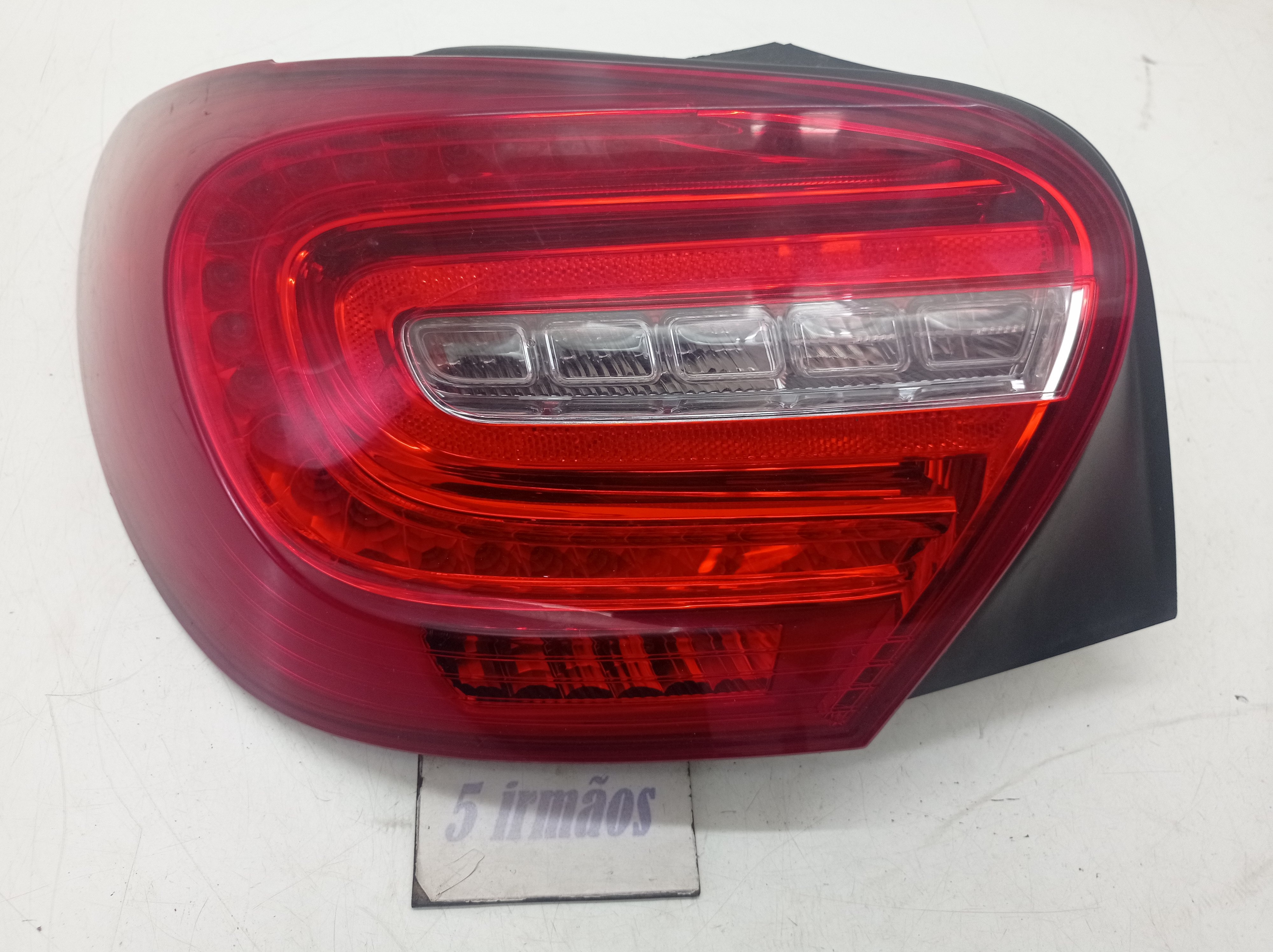 Lanterna Esquerda Mercedes A200 1.6 Turbo 2014 / 2015