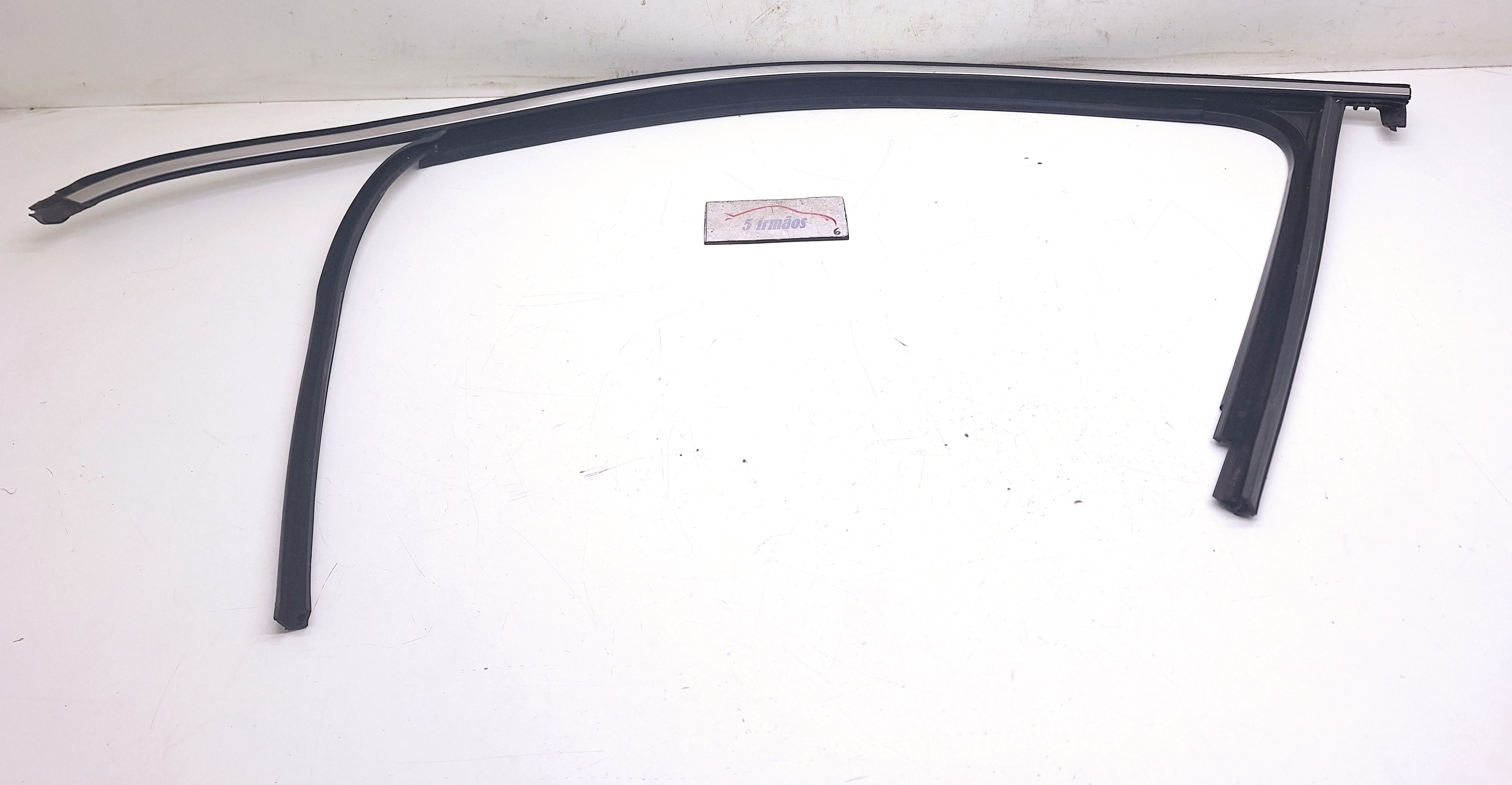 Pestana Superior Dianteira Esquerda Vw Tiguan Tsi 2.0 2020 Preto