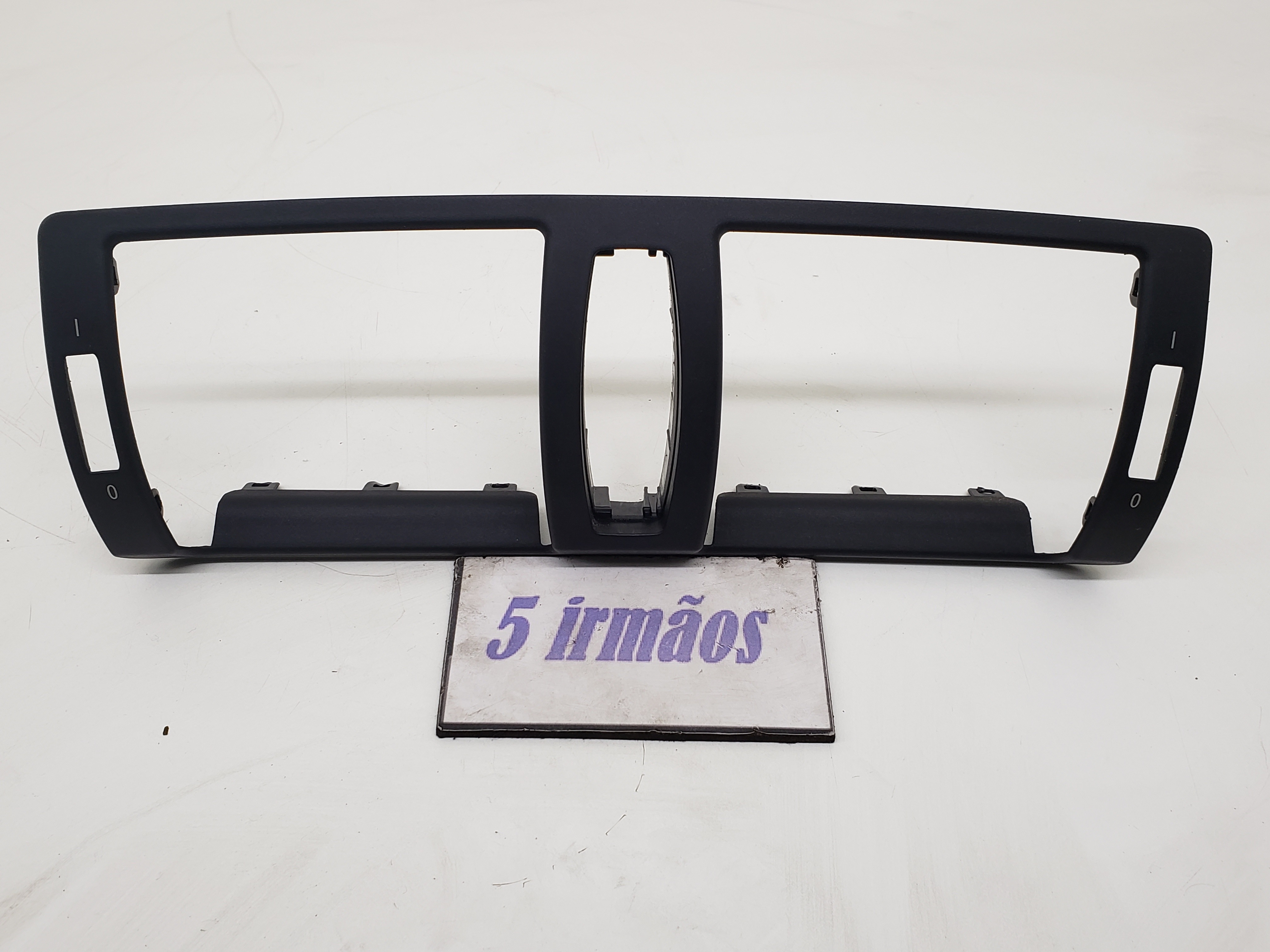 Moldura Acabamento Difusor Ar Bmw 118i 2.0 Asp 2009 / 2010