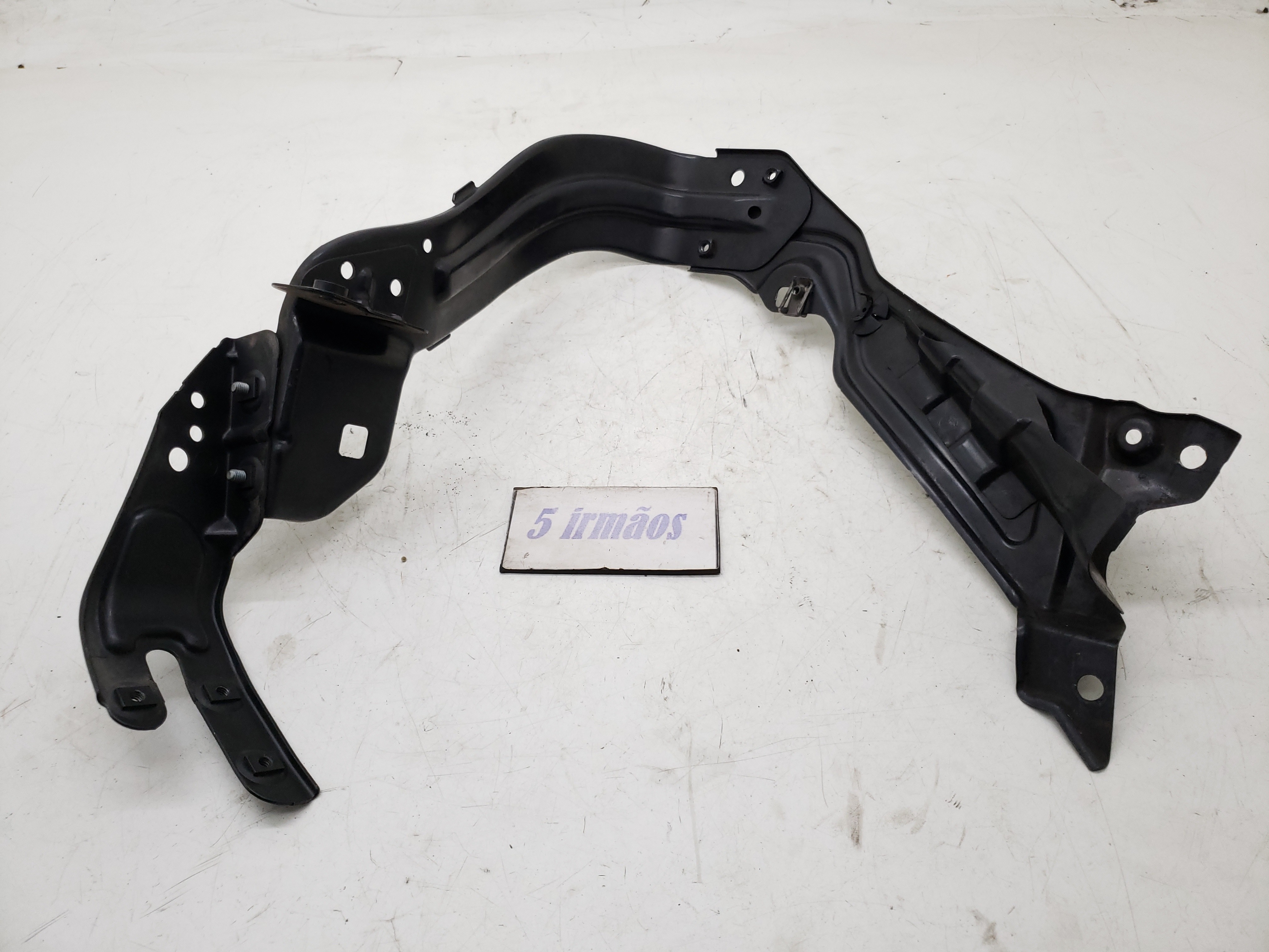 Guia Suporte Farol Esquerdo Mercedes C180 Kompressor 2003