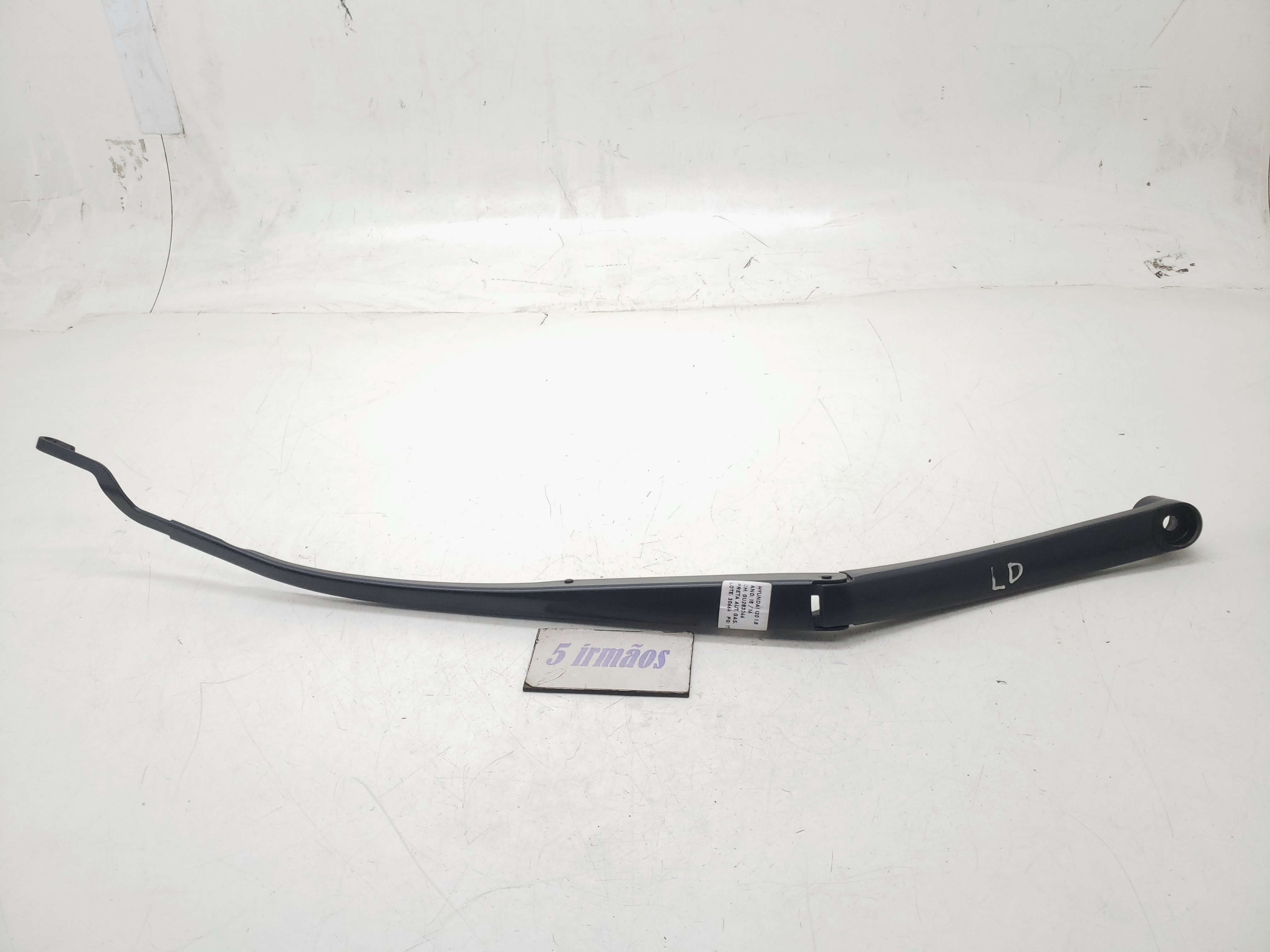 Braço Direito Limpador Parabrisa Hyundai I30 1.8 2015 / 2016