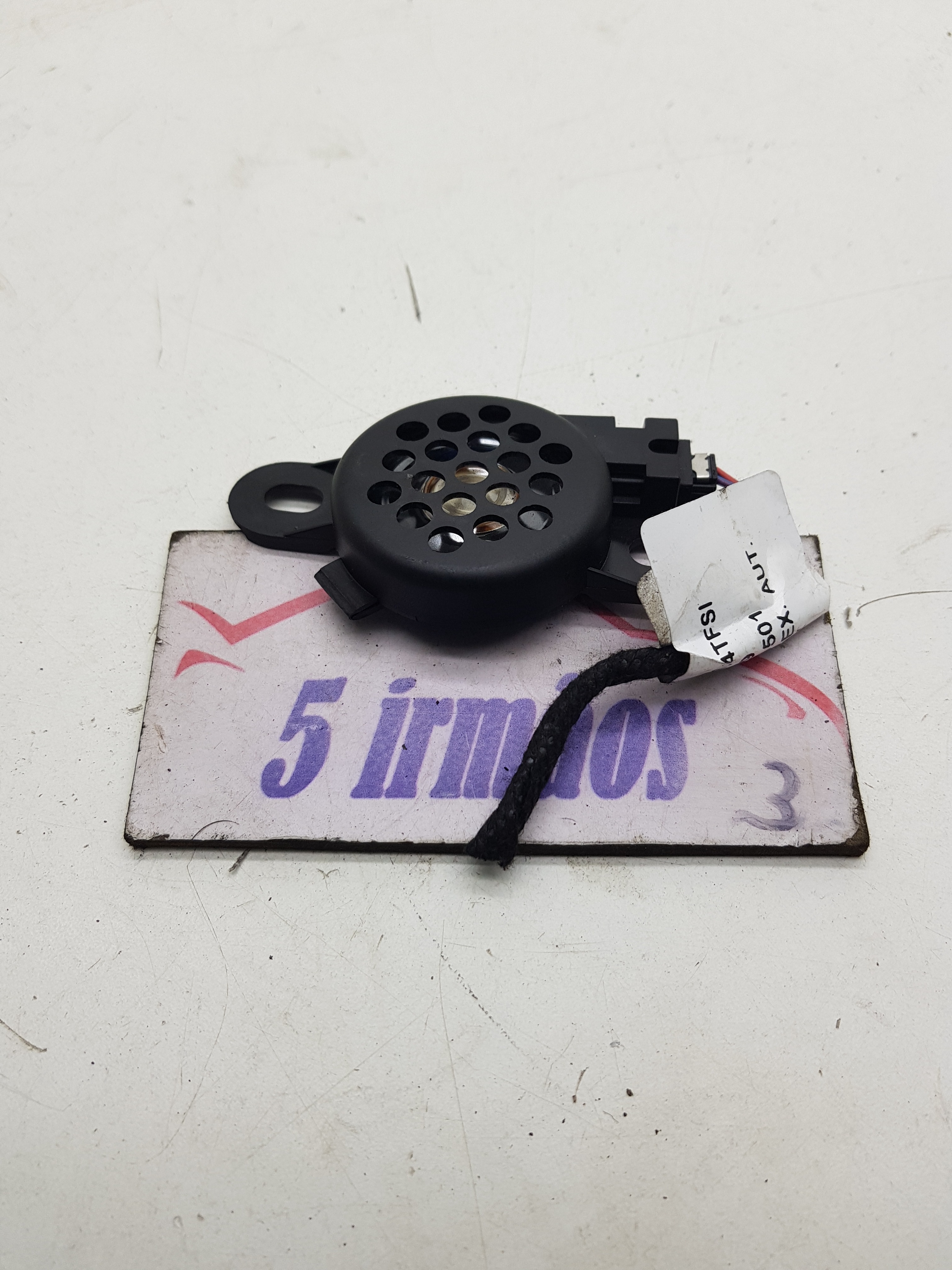 Sirene Sensor Estacionamento Audi Q3 Tfsi 1.4 2018 / 2019