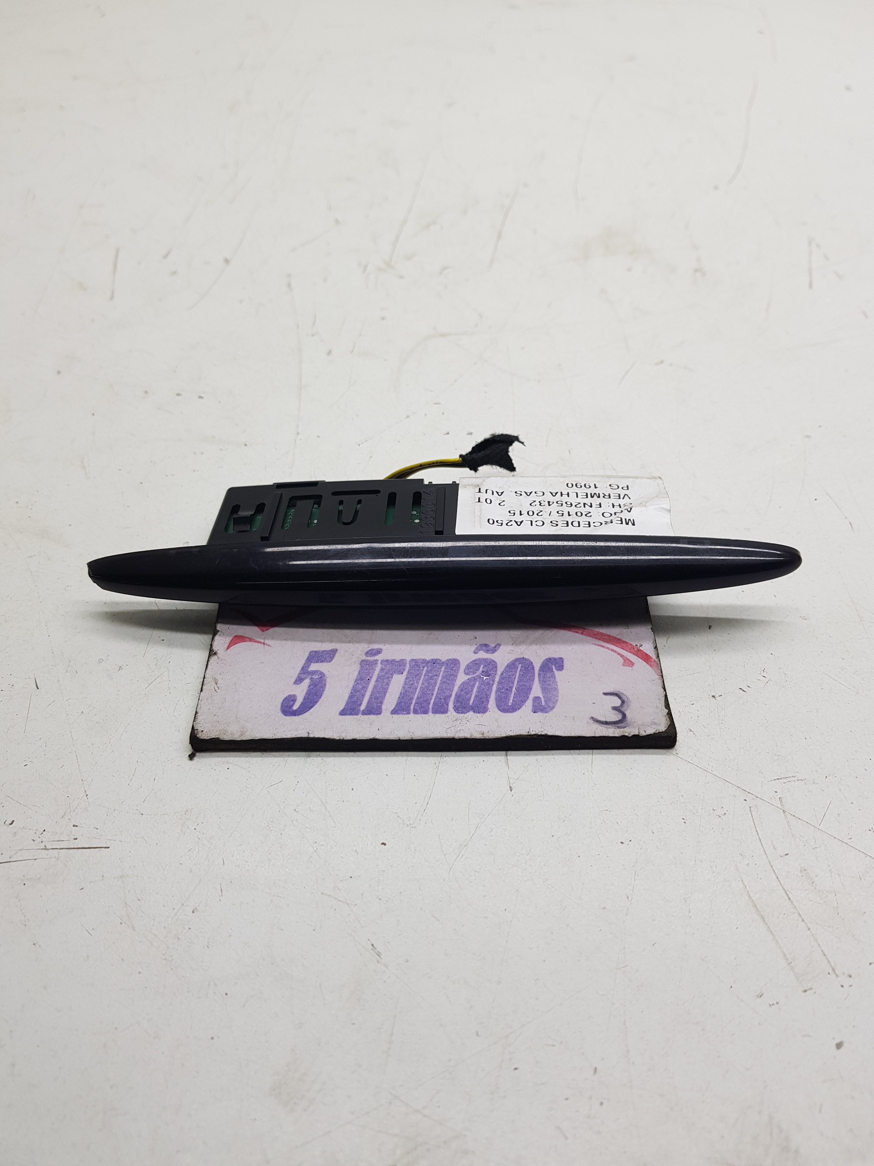Sensor Estacionamento Dianteiro Mercedes Cla250 2.0 2015