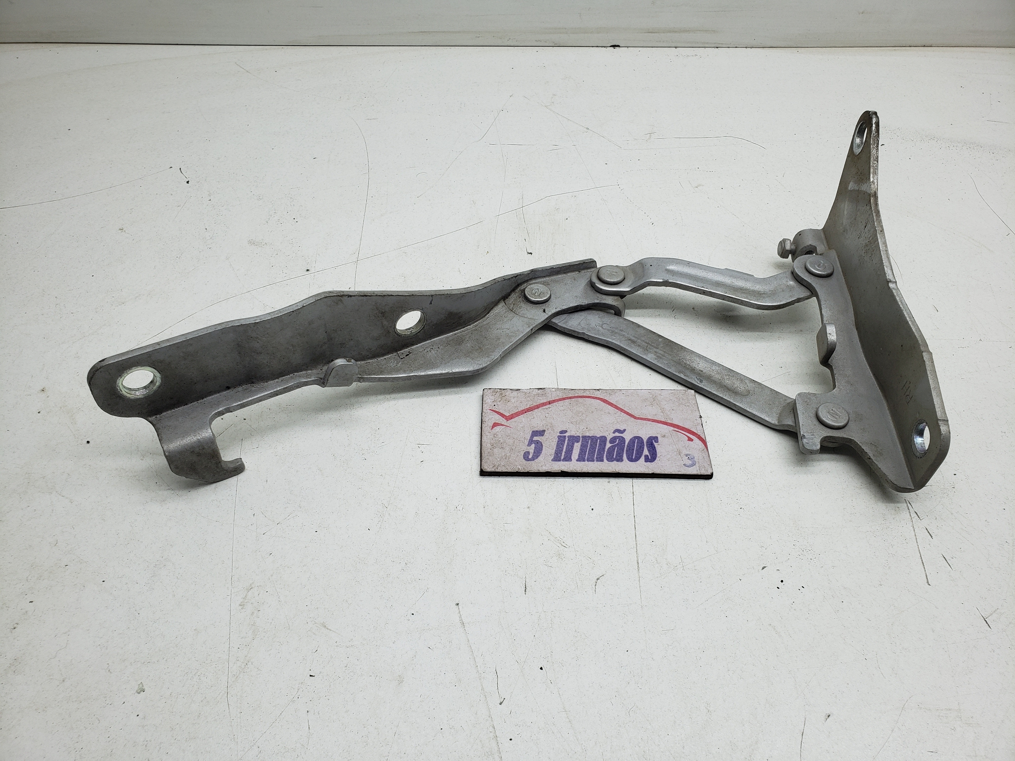 Dobradiça Direita Capô Hyundai Veloster 1.6 2012 / 2013