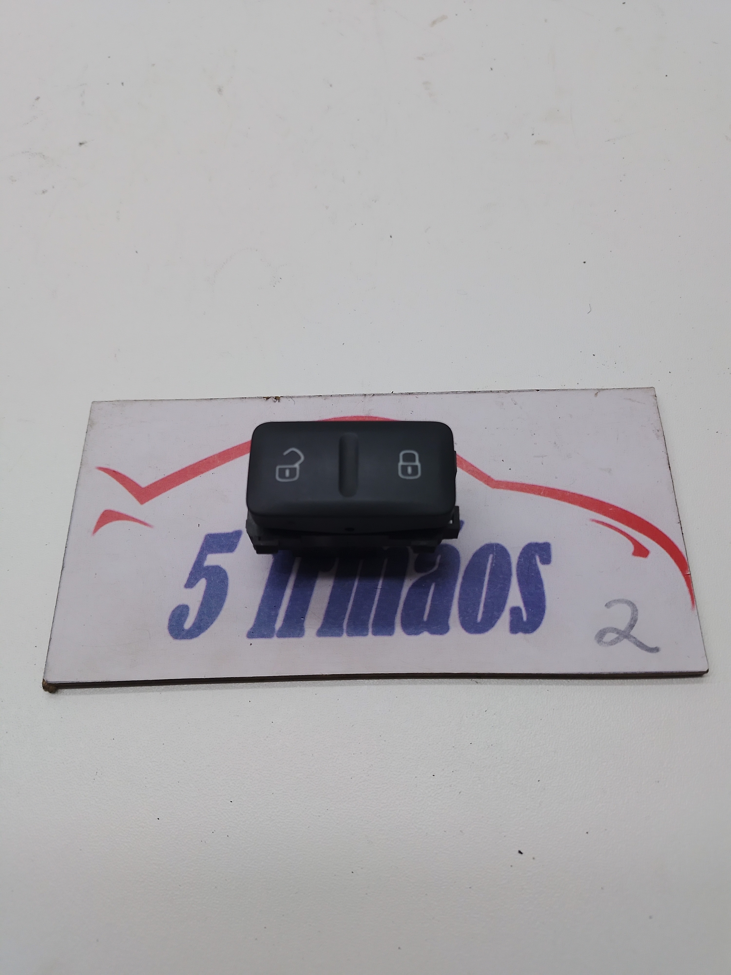 Botão Trava / Destrava Porta Vw Jetta Tsi 2.0 2011 / 2012