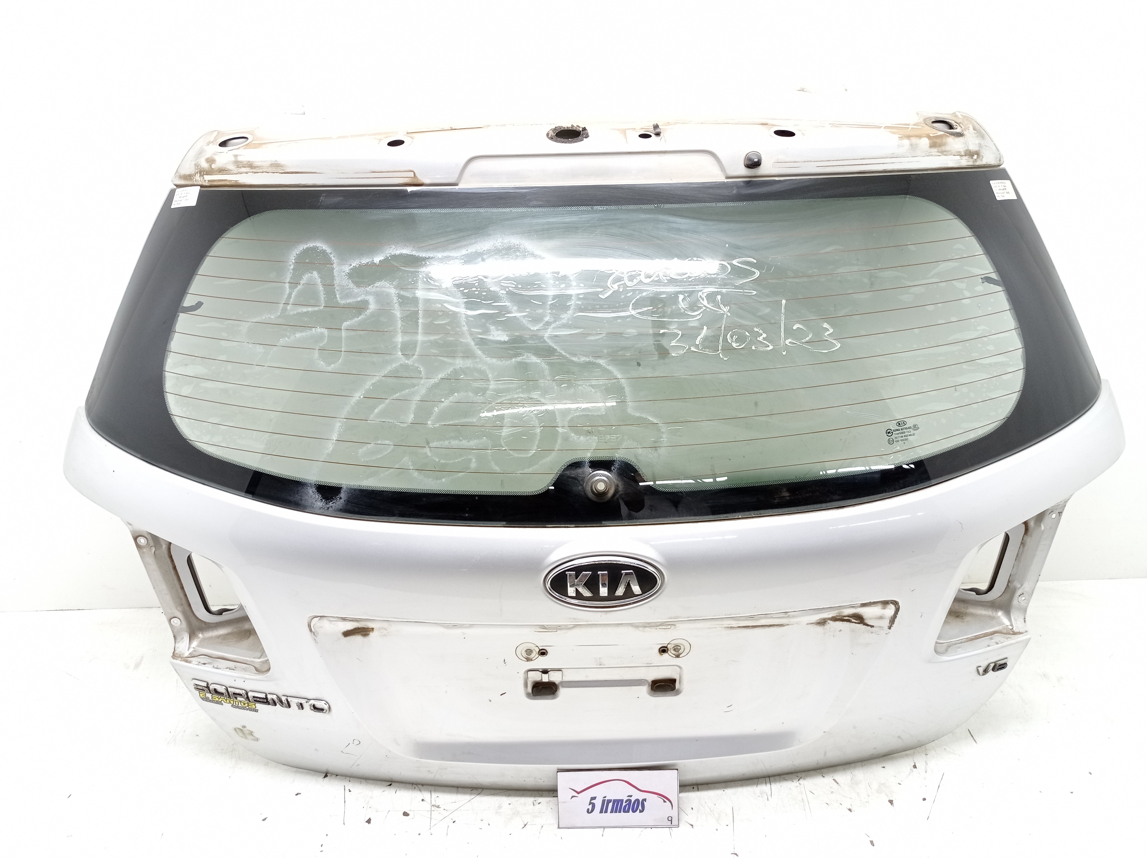 Tampa Traseira Porta Malas Kia Sorento 3.5 V6 2010 / 2011