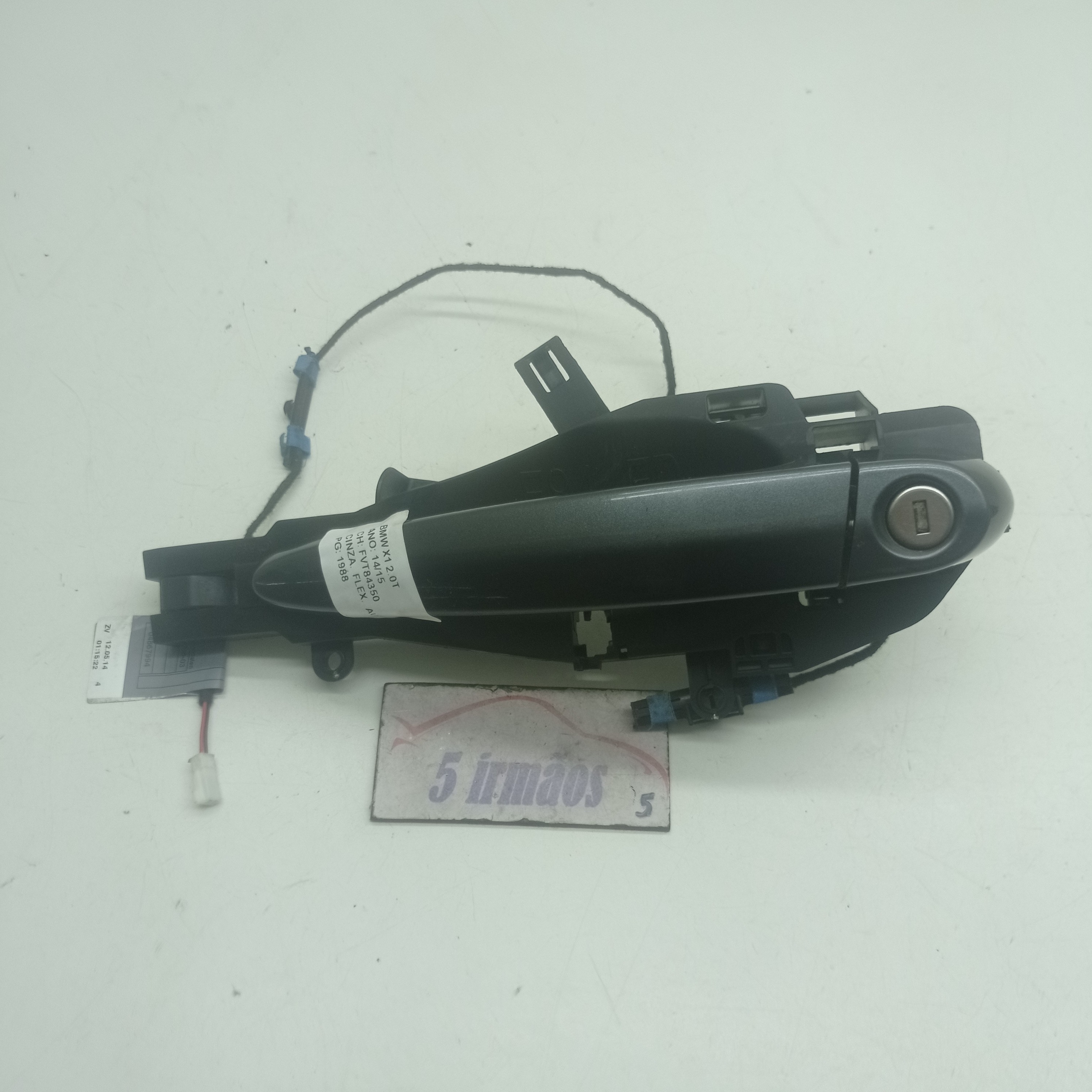 Maçaneta Externa Dianteira Esquerda Bmw X1 2.0 2014 2015 Prateado Dianteira