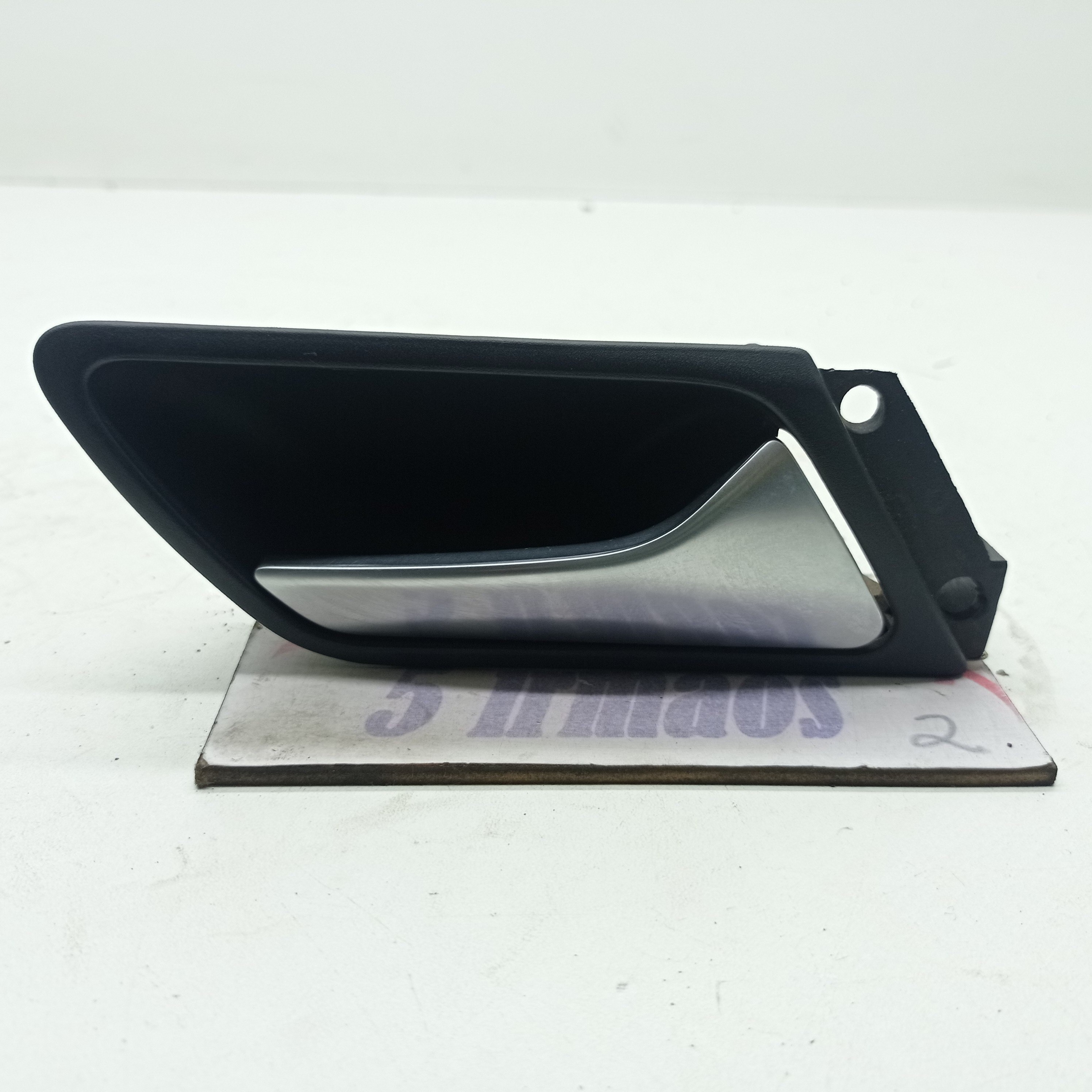Maçaneta Interna Traseira Direita Vw Jetta 2.0 Asp 2012