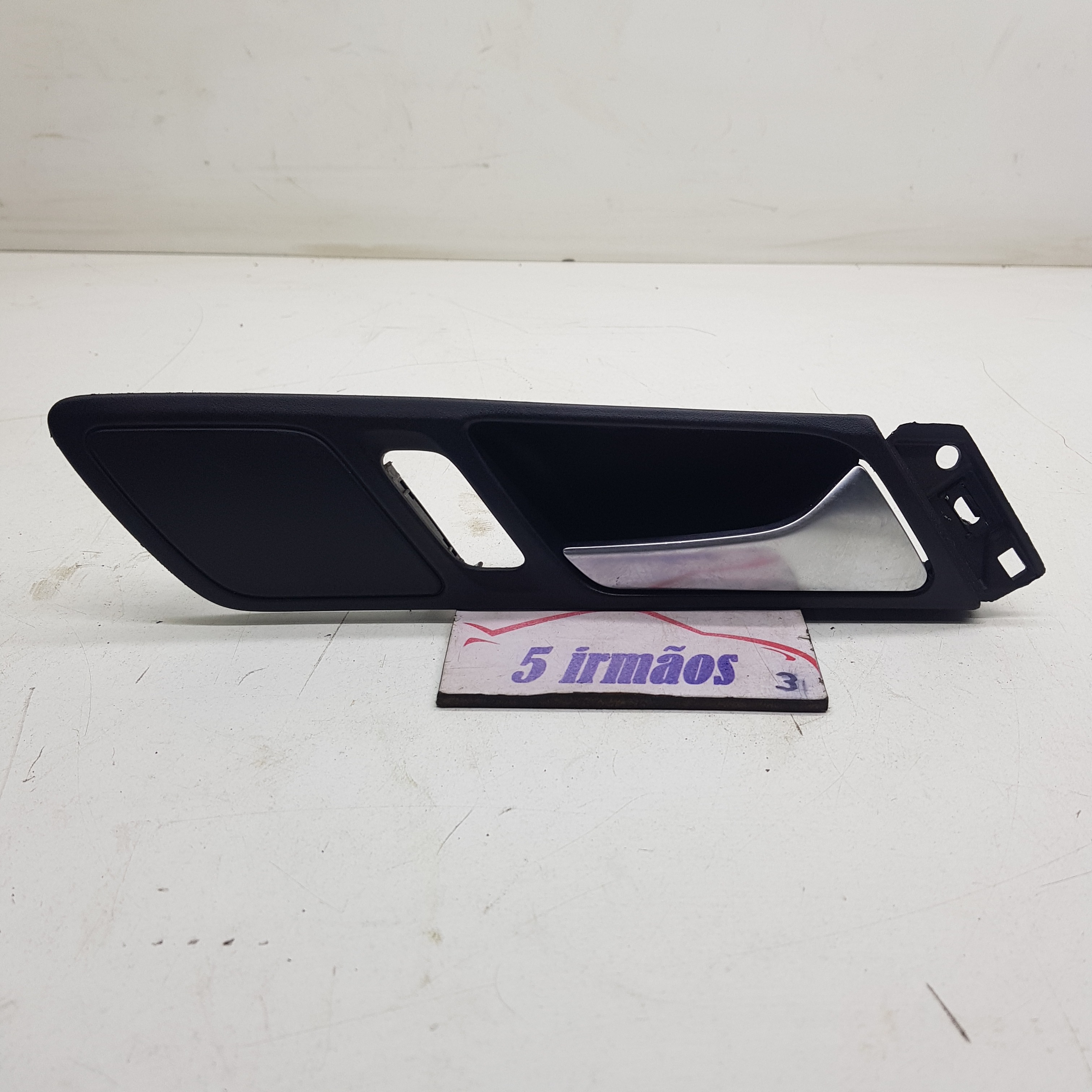 Maçaneta Interna Dianteira Direita Vw Jetta Tsi 2.0 2011