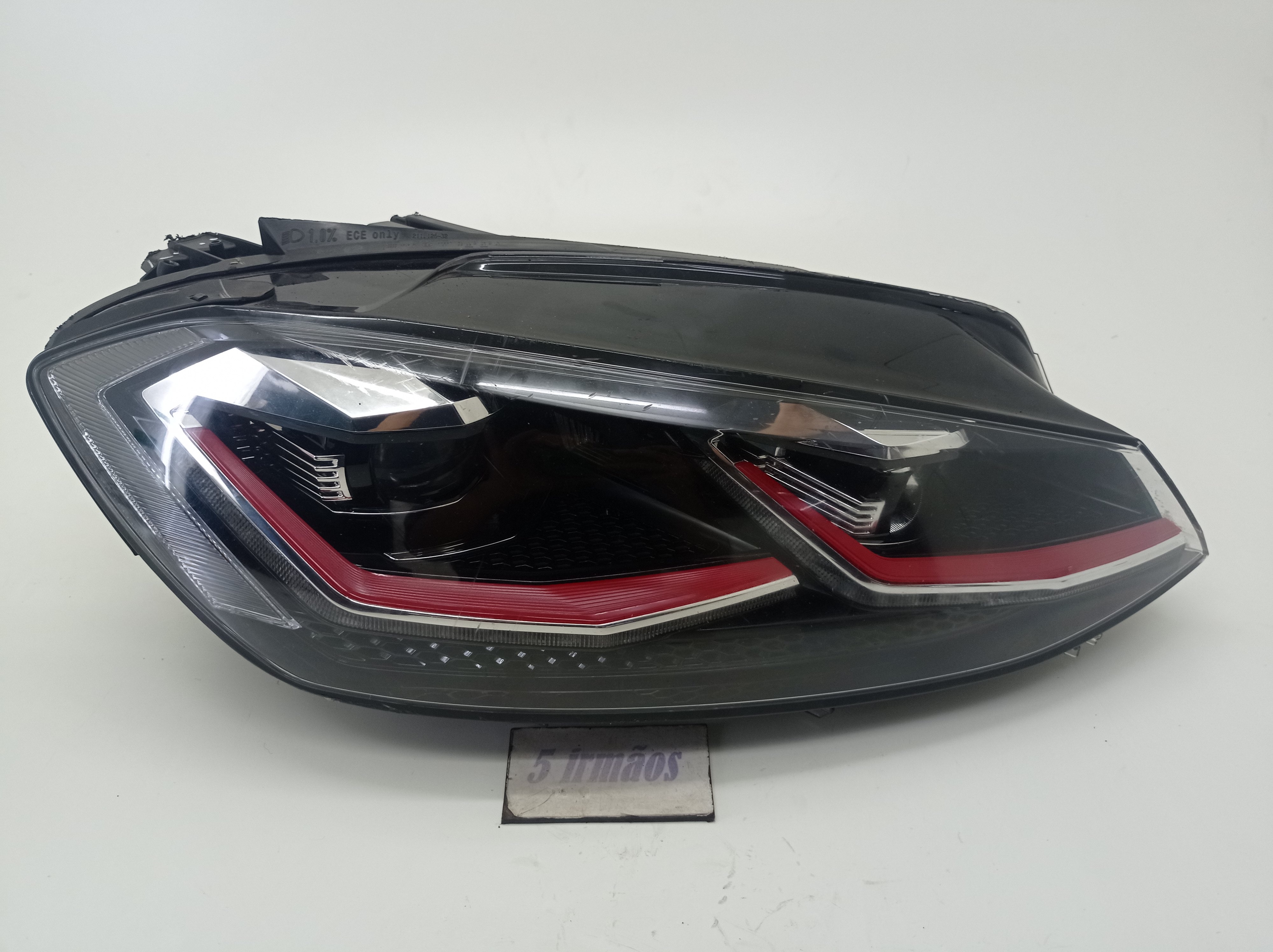 Farol Direito C/ Led Golf Gti 2.0 2018 / 2019 / 2020