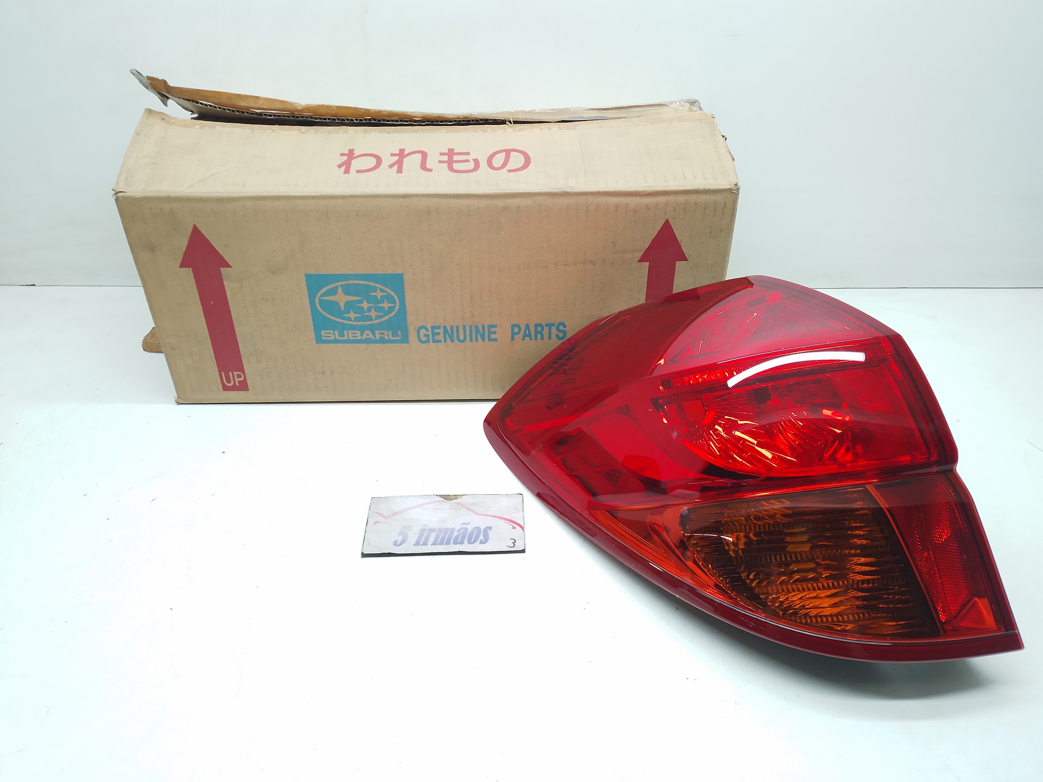 Lanterna Esquerda Subaru Legacy Outback 3.0 2005 Á 2007