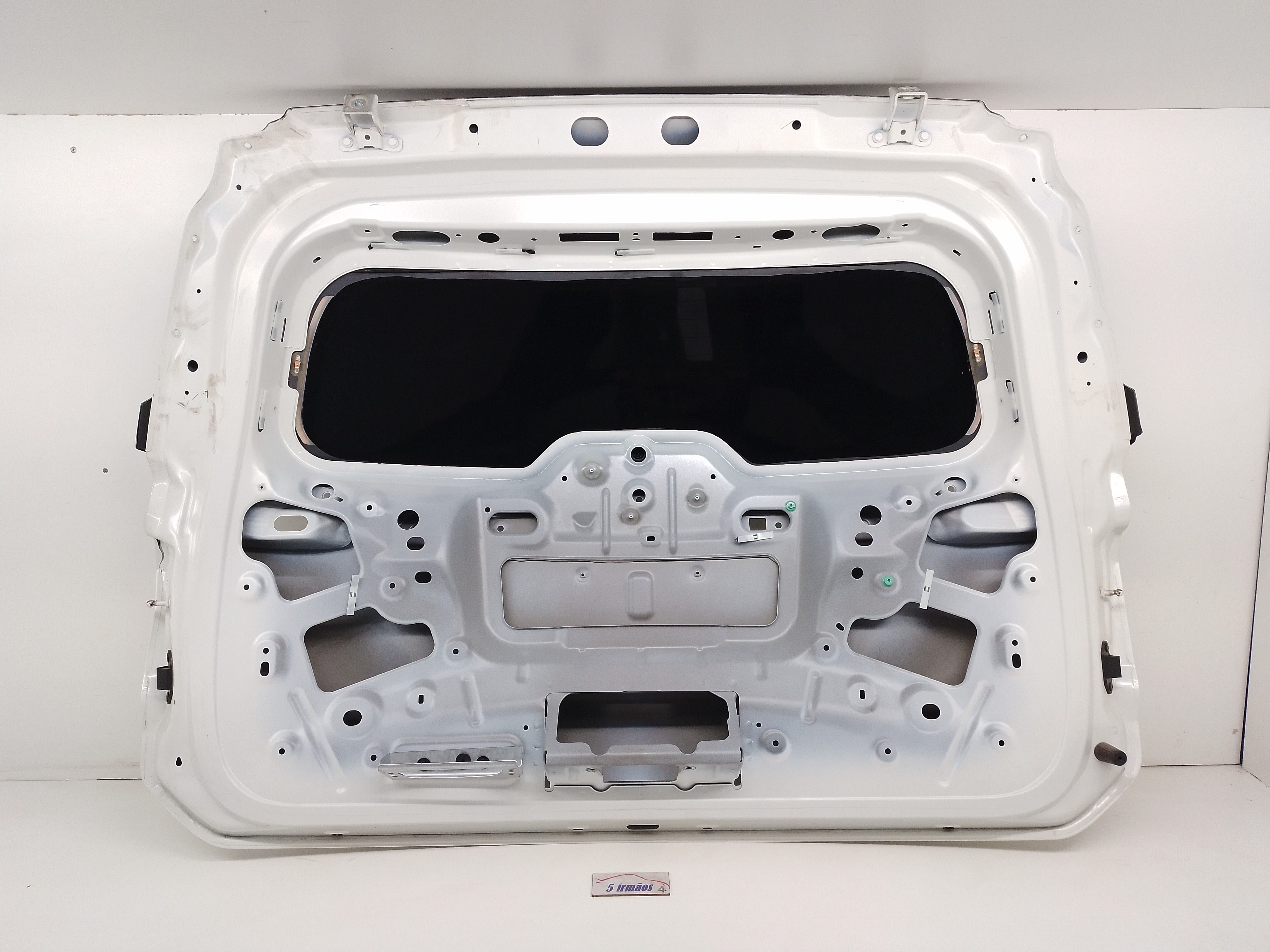 Tampa Traseira Porta Malas Jeep Commander Overland 1.3 2022 4