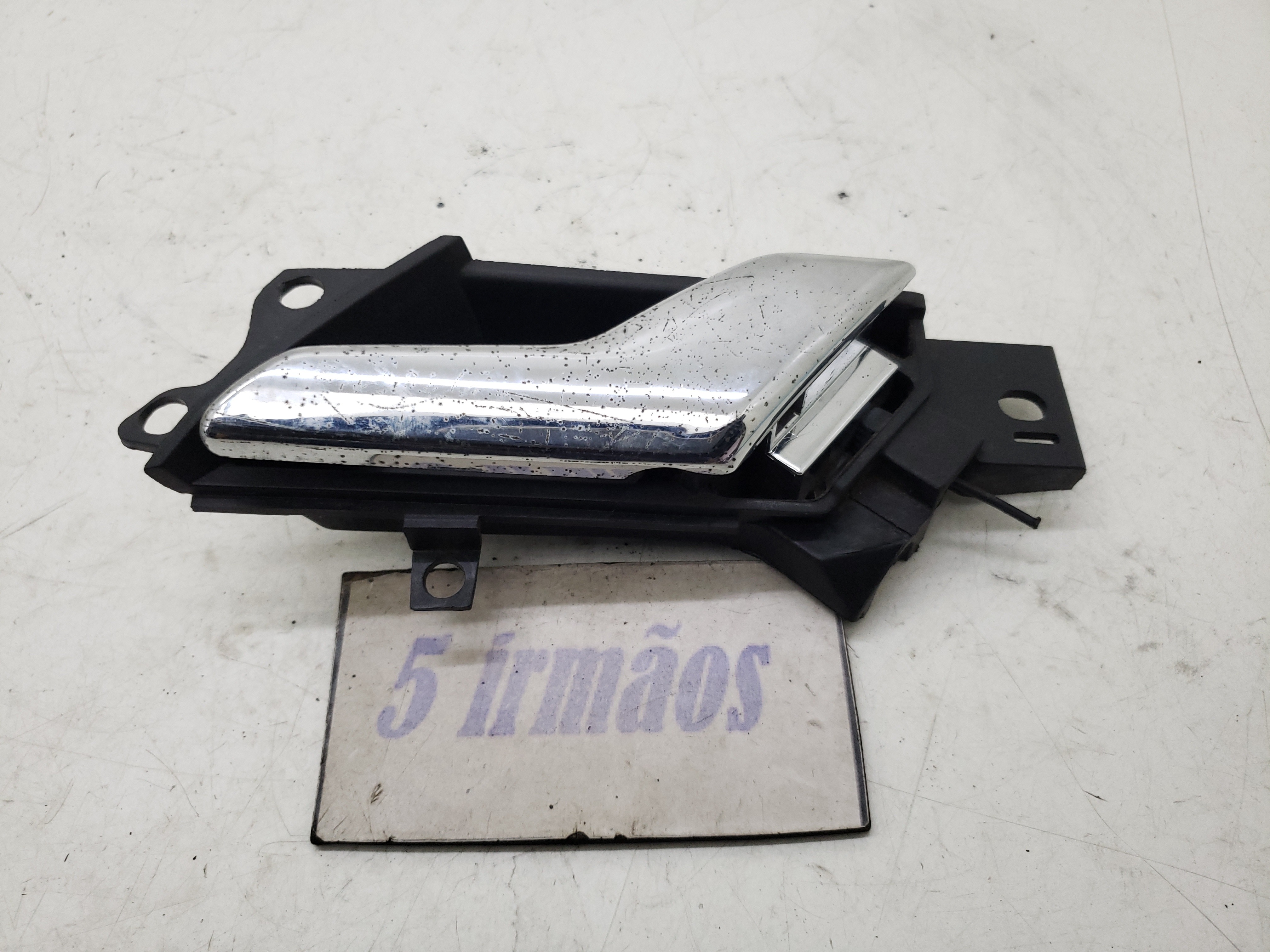 Maçaneta Interna Traseira Direita Gm Captiva 2.4 2009 / 2010