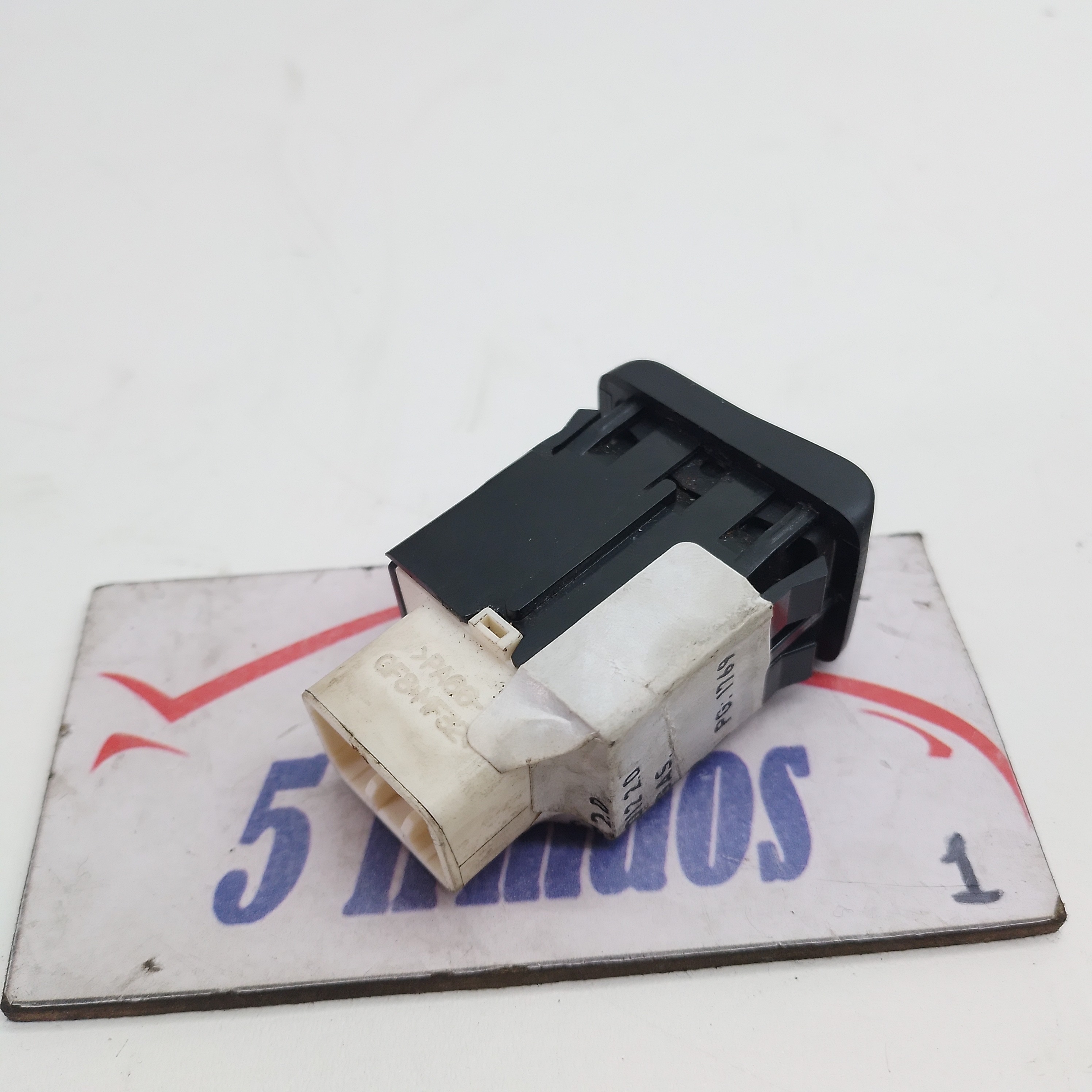 Botão Comando Tração 2wd Suzuki Sx4 2.0 2011 / 2012 / 2013