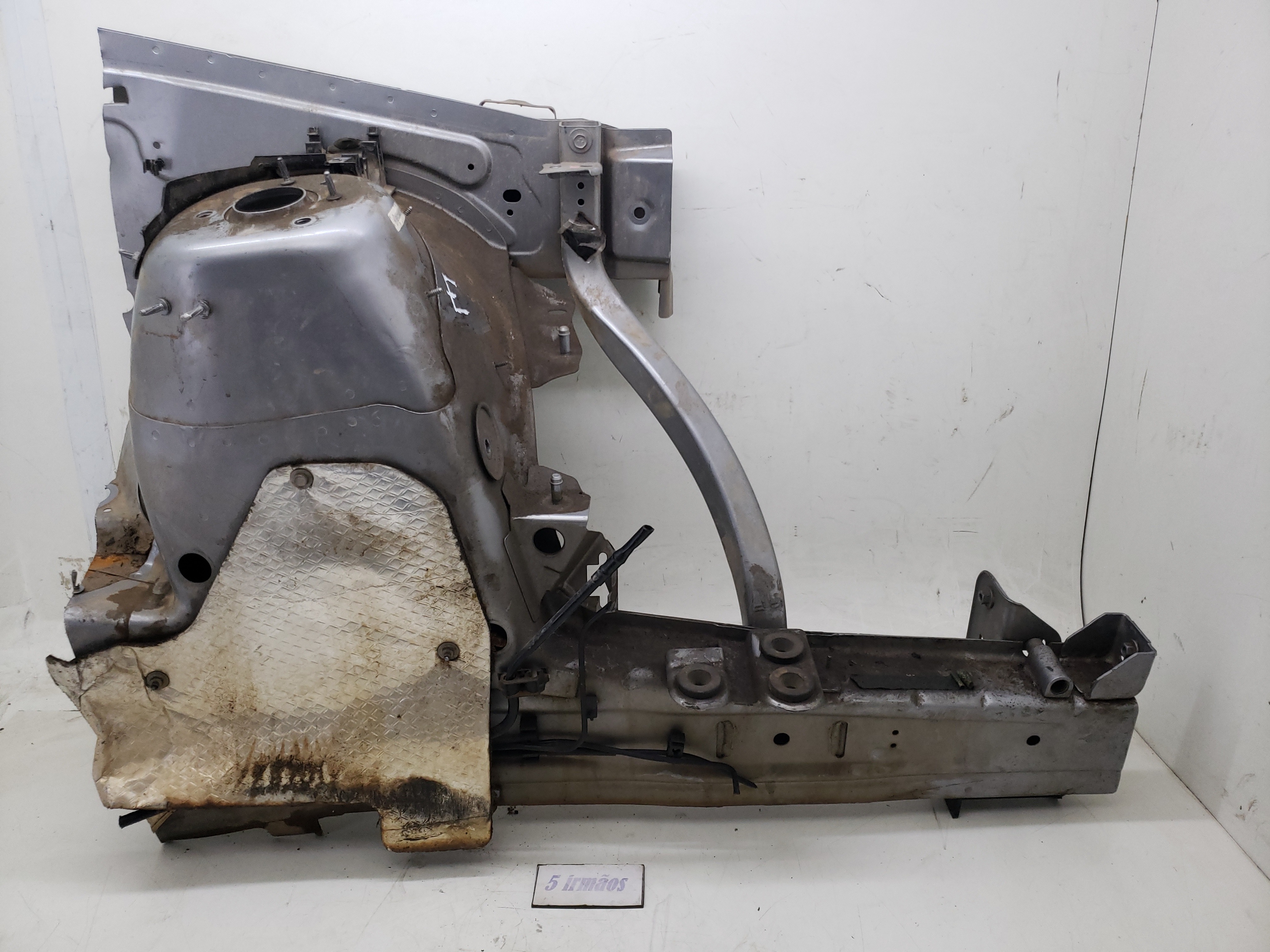 Longarina Esquerda Jeep Grand Cherokee 3.6 V6 2014 / 2015