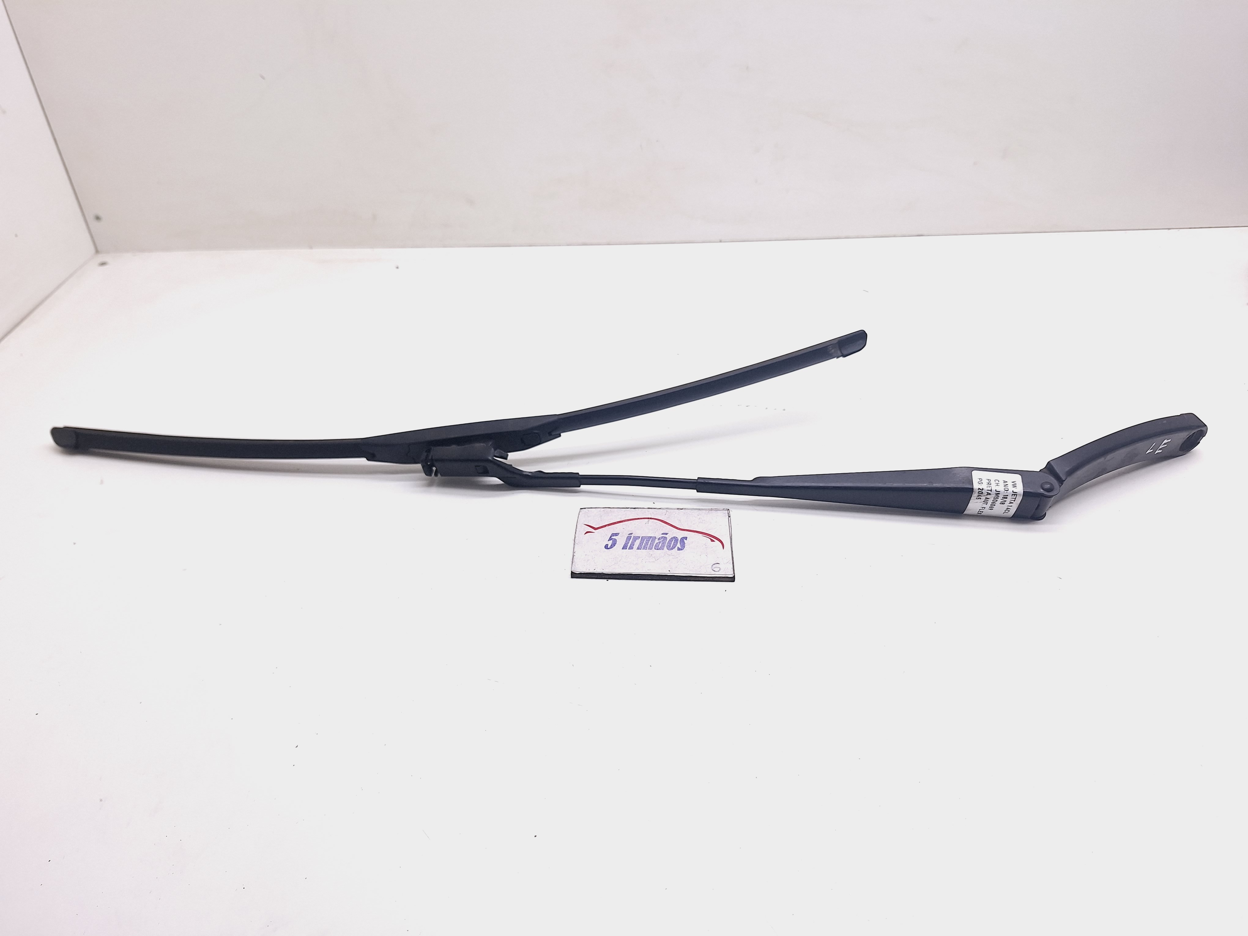 Braço Esquerdo Limpador Parabrisa Vw Jetta Tsi 1.4 2018