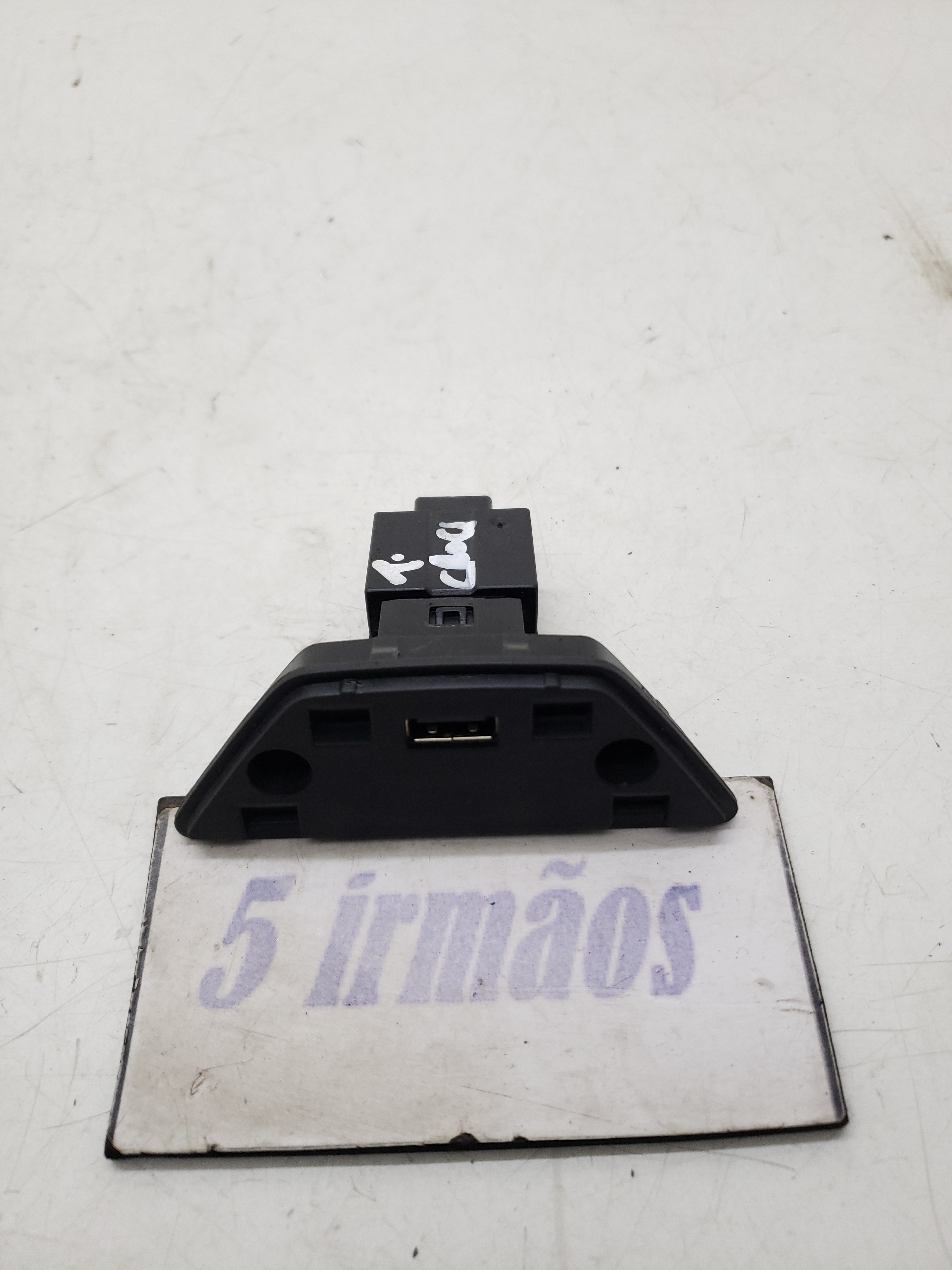 Entrada Usb Vw Tcross Tsi 1.4 2019 / 2020 N5u0035726