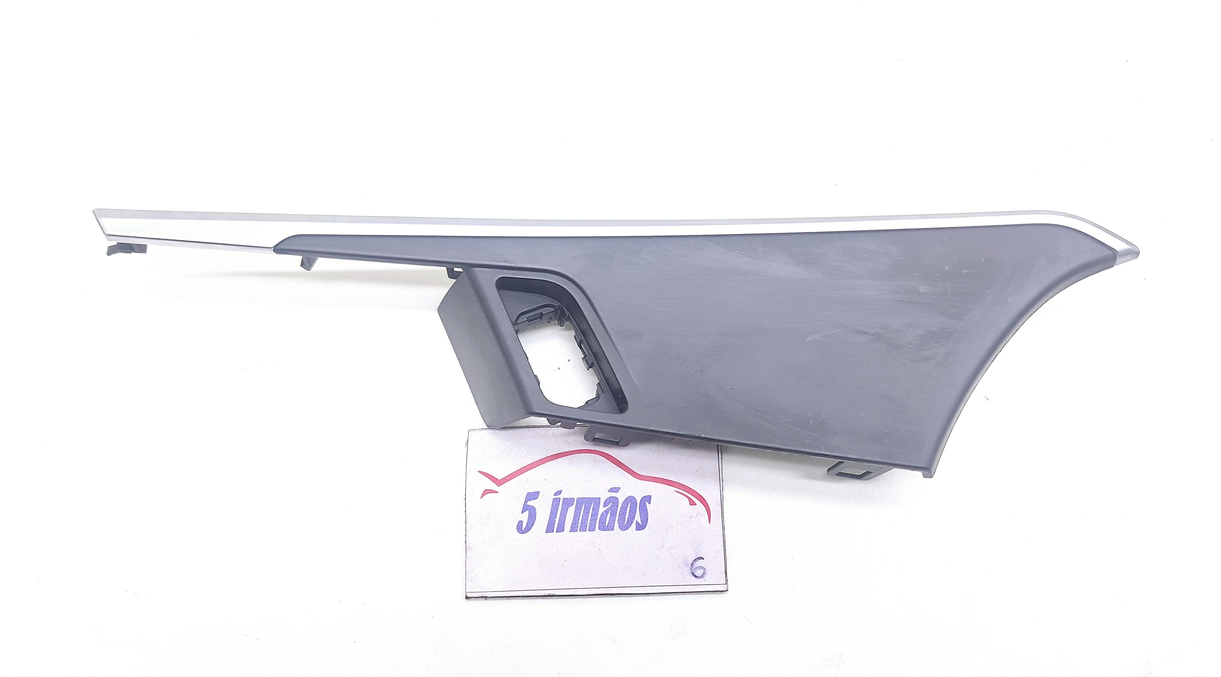 Acabamento Forro Porta Esquerdo Vw Tiguan Tsi 2.0 2021