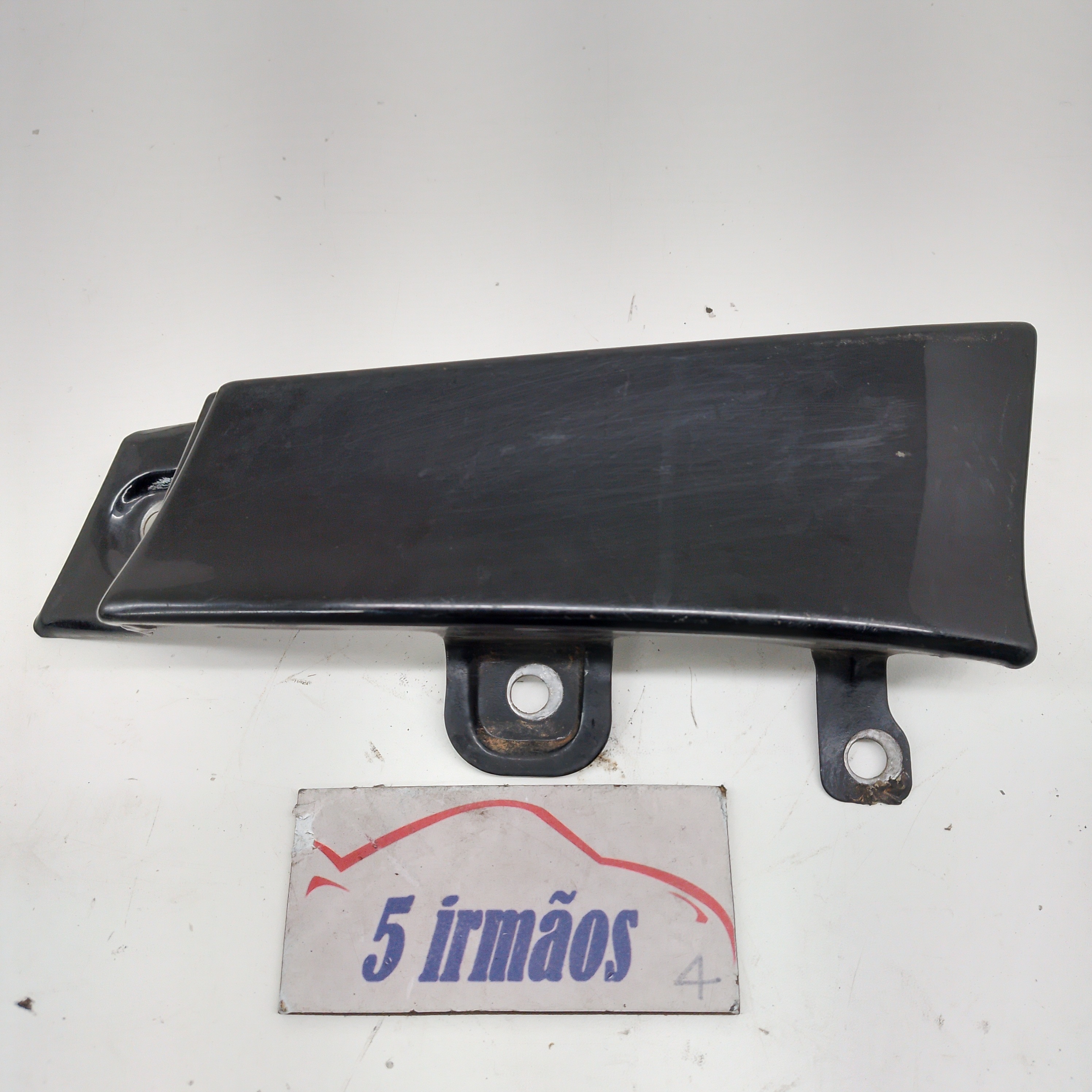 Suporte Externo Lanterna Direita Gm Captiva 3.6 V6 2008 2009