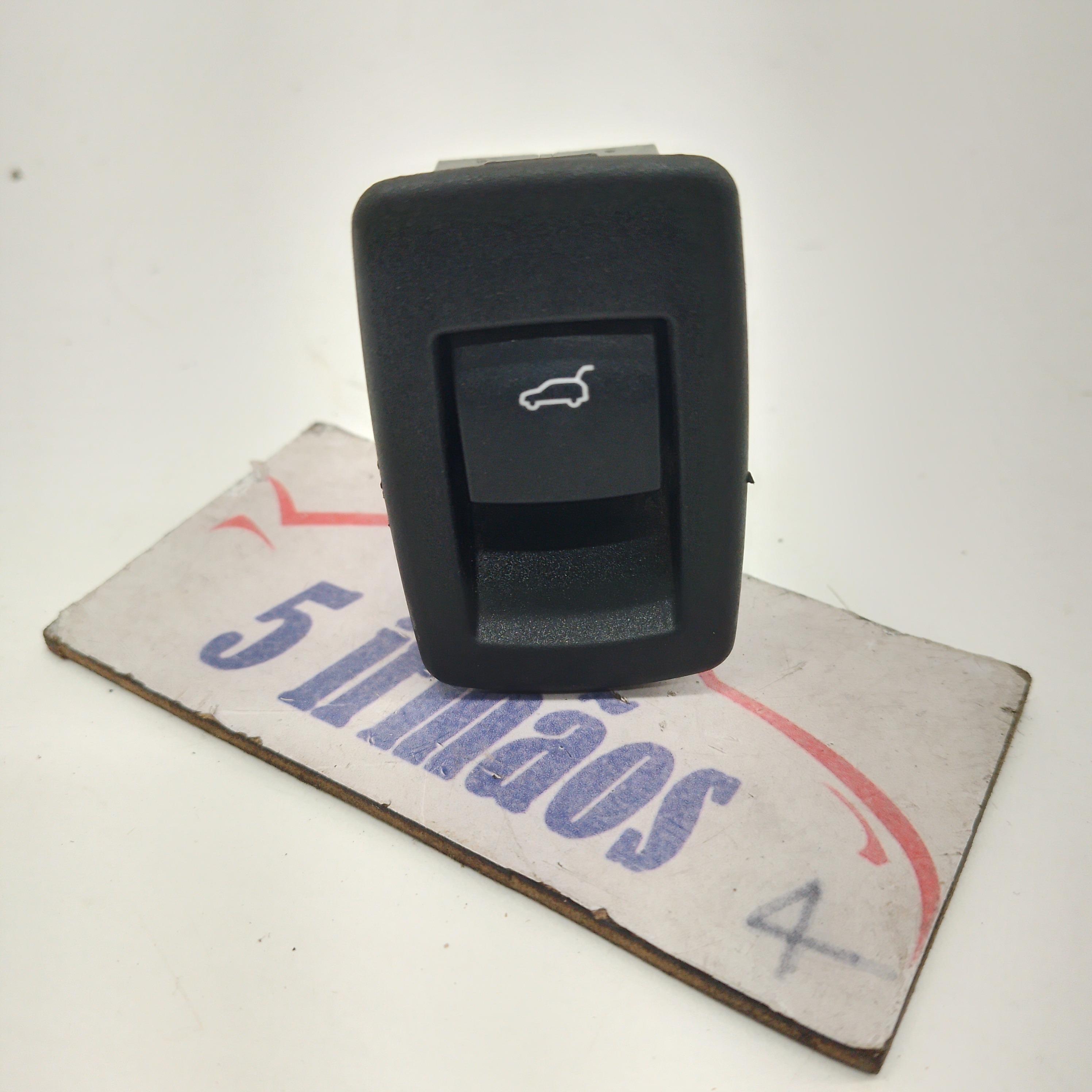 Botão Abertura Porta Malas Bmw X1 2.0 2017 2018 N929944701