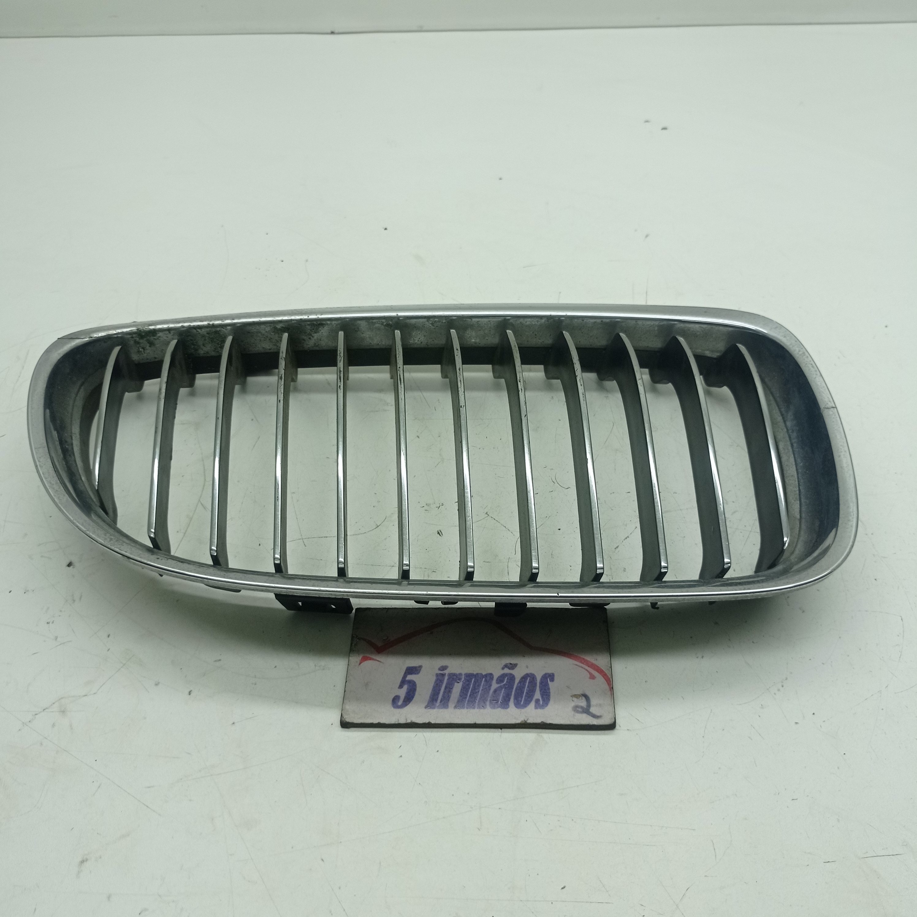 Grade Frontal Direita Bmw 320i 2.0 Turbo 2014