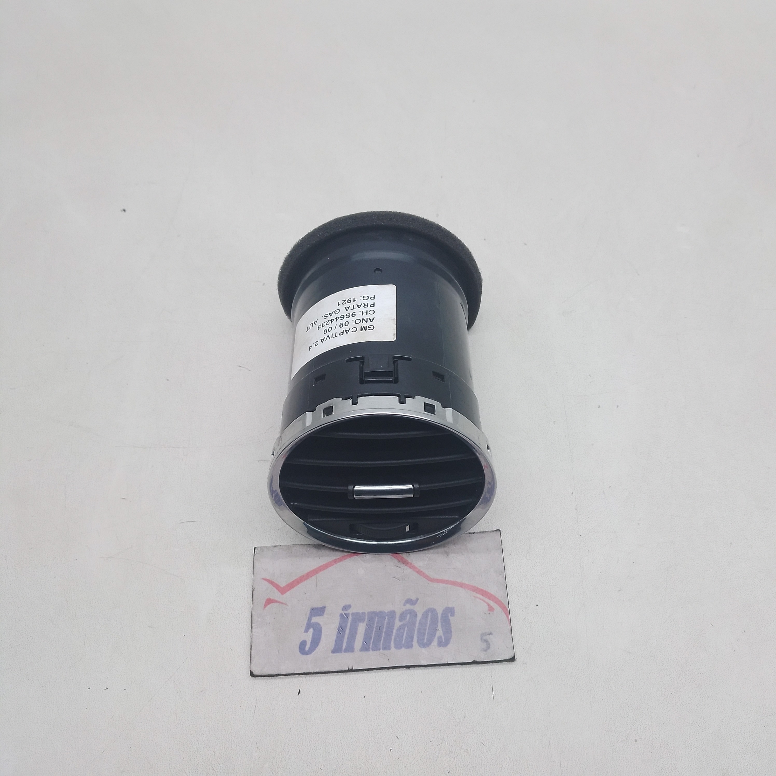 Difusor Ar Esquerdo Chevrolet Captiva Sport 2.4 2009
