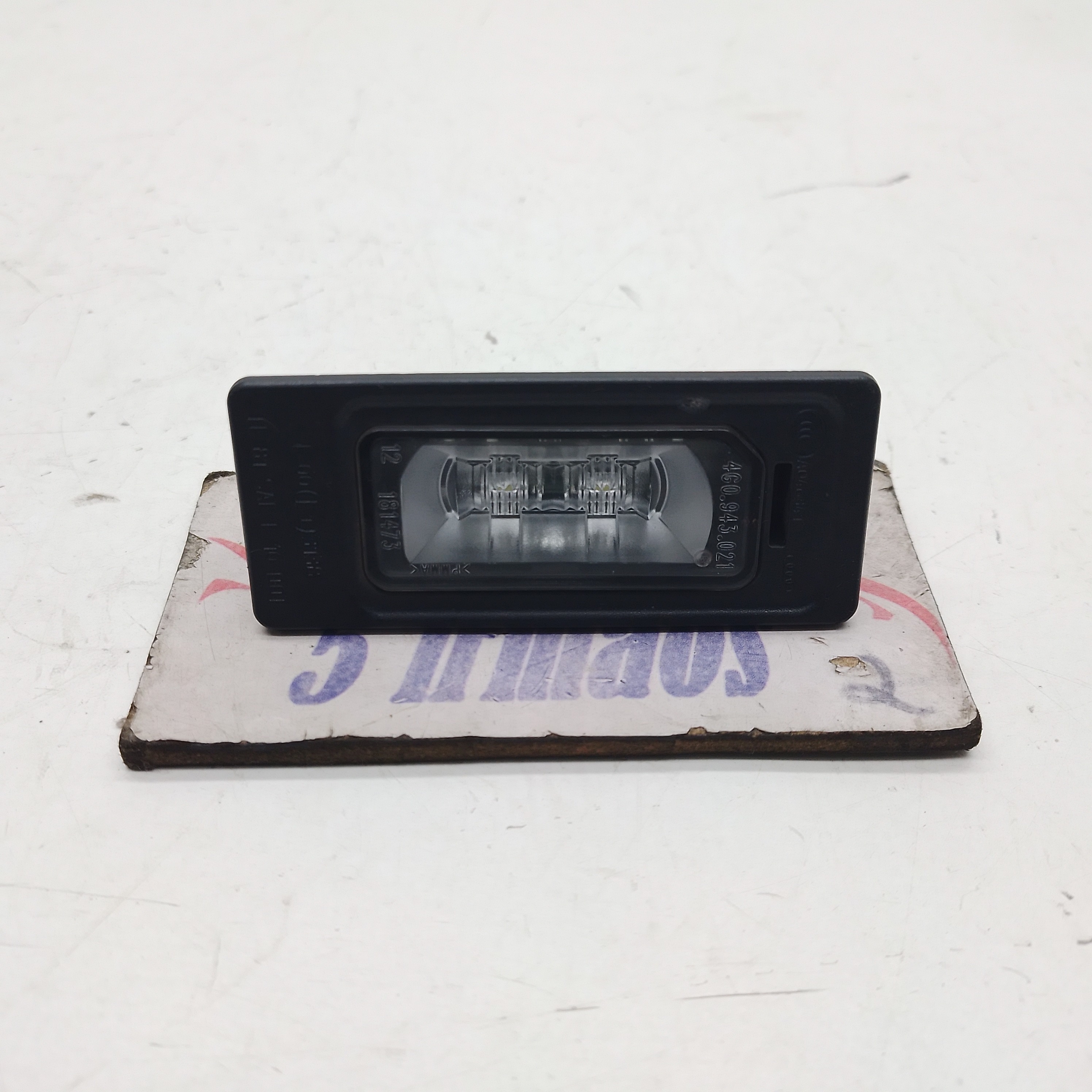 Luz Placa Traseira Audi Q3 Tfsi 1.4 2016 2017 4g0943021