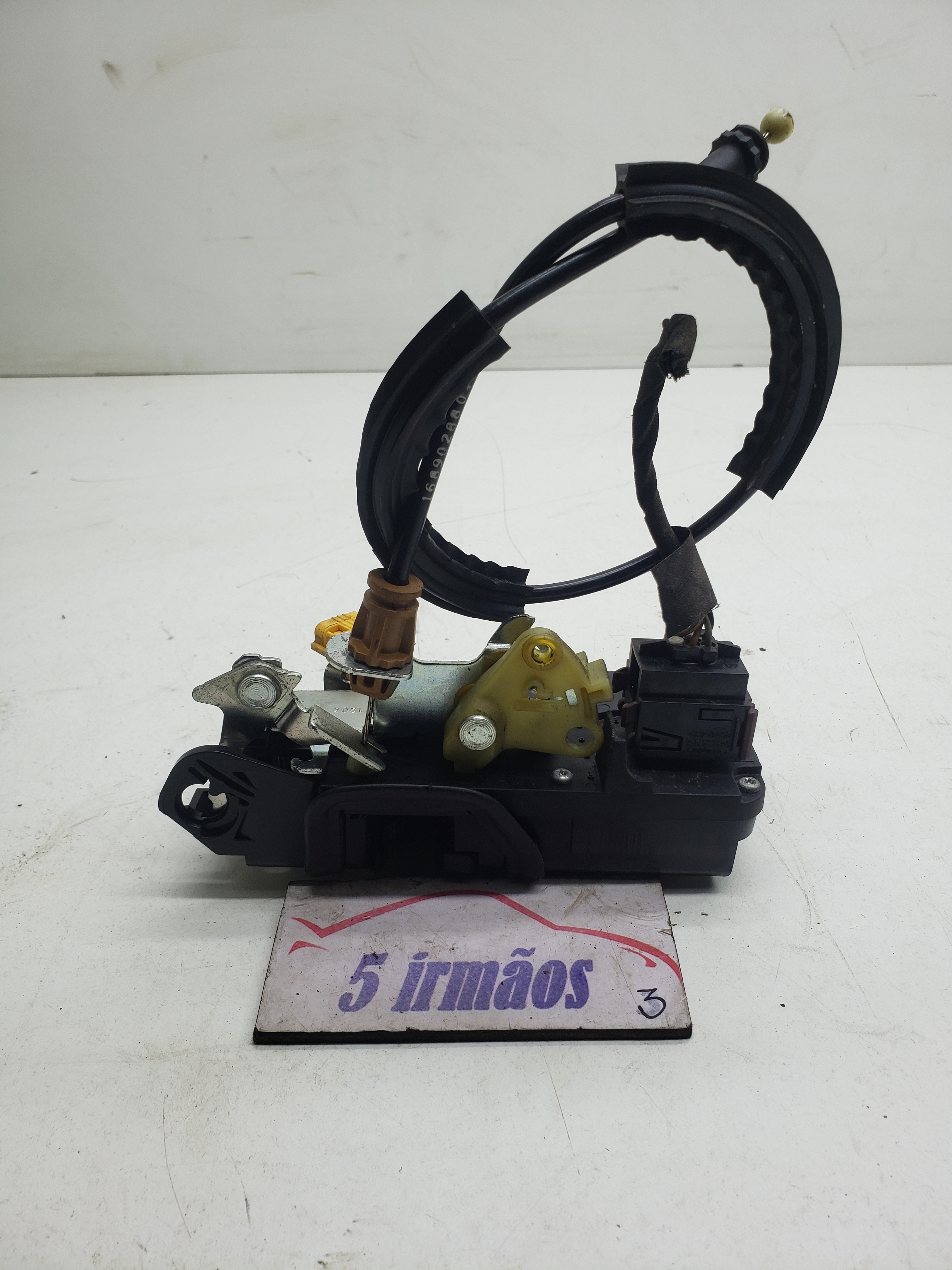 Fechadura Porta Dianteira Direita Gm Captiva Sport 2.4 2010