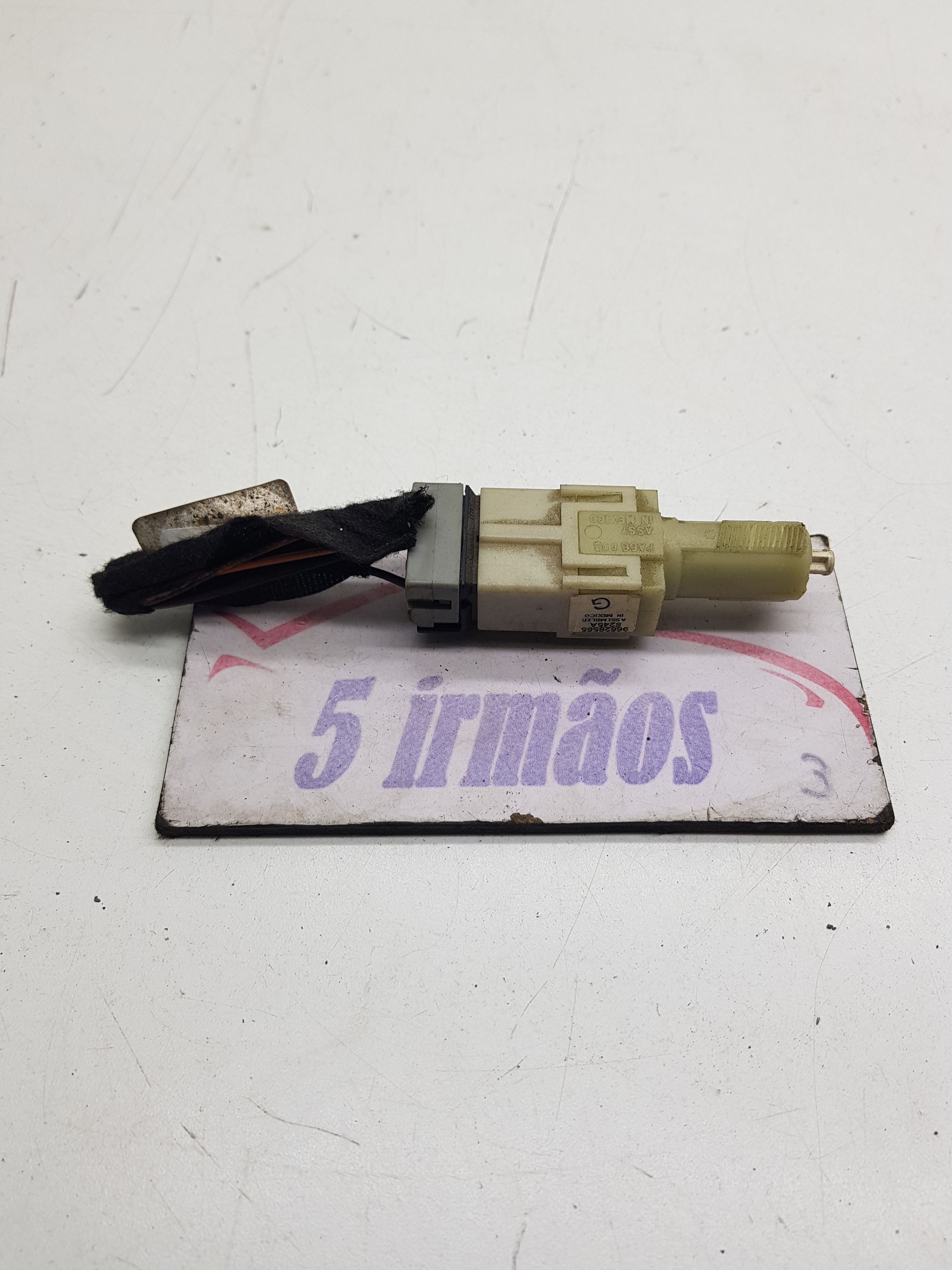 Interruptor Estacionamento Gm Captiva Sport 3.6 2008 / 2009