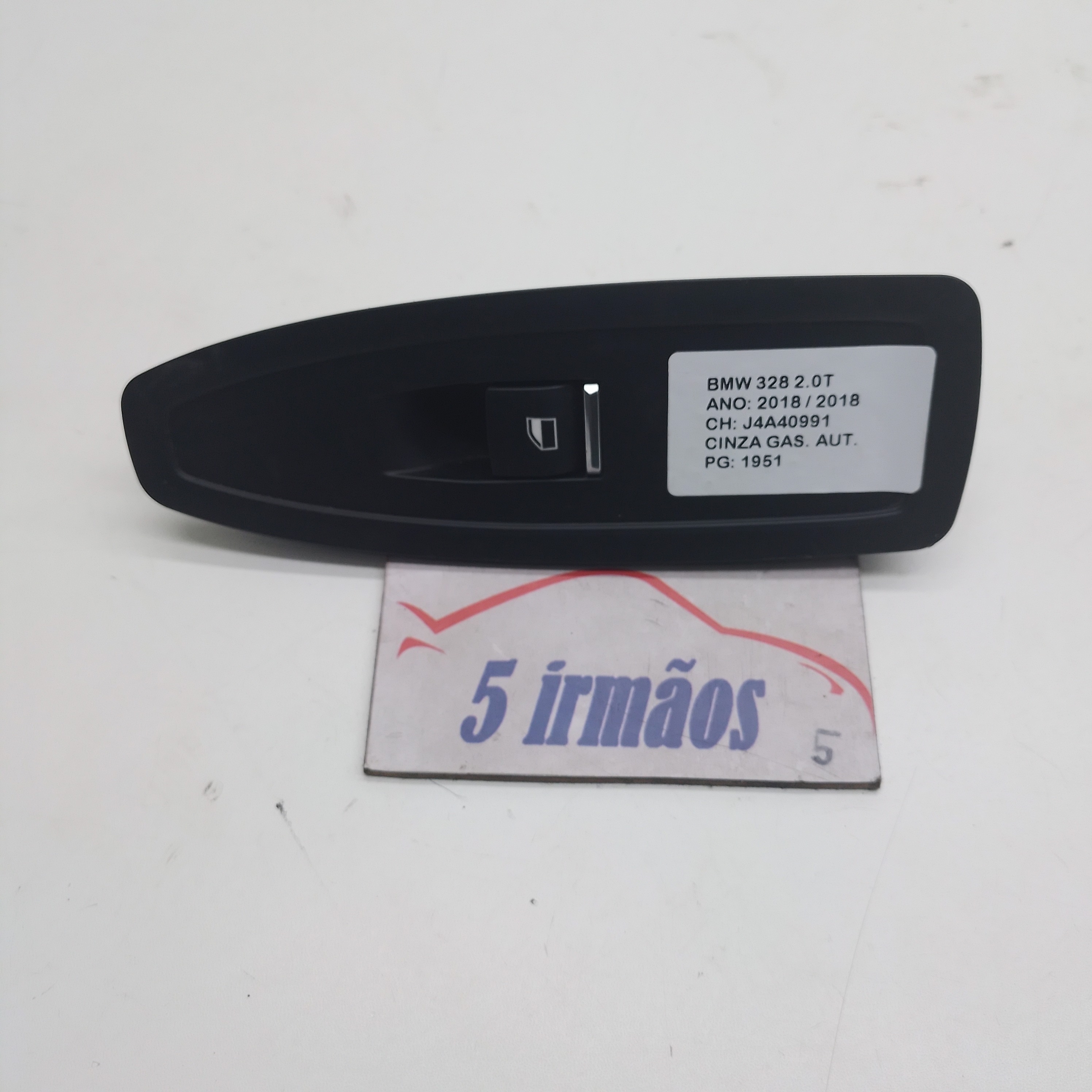 Botão Vidro Dianteiro Direito Bmw 328i 2.0 2018 9208107