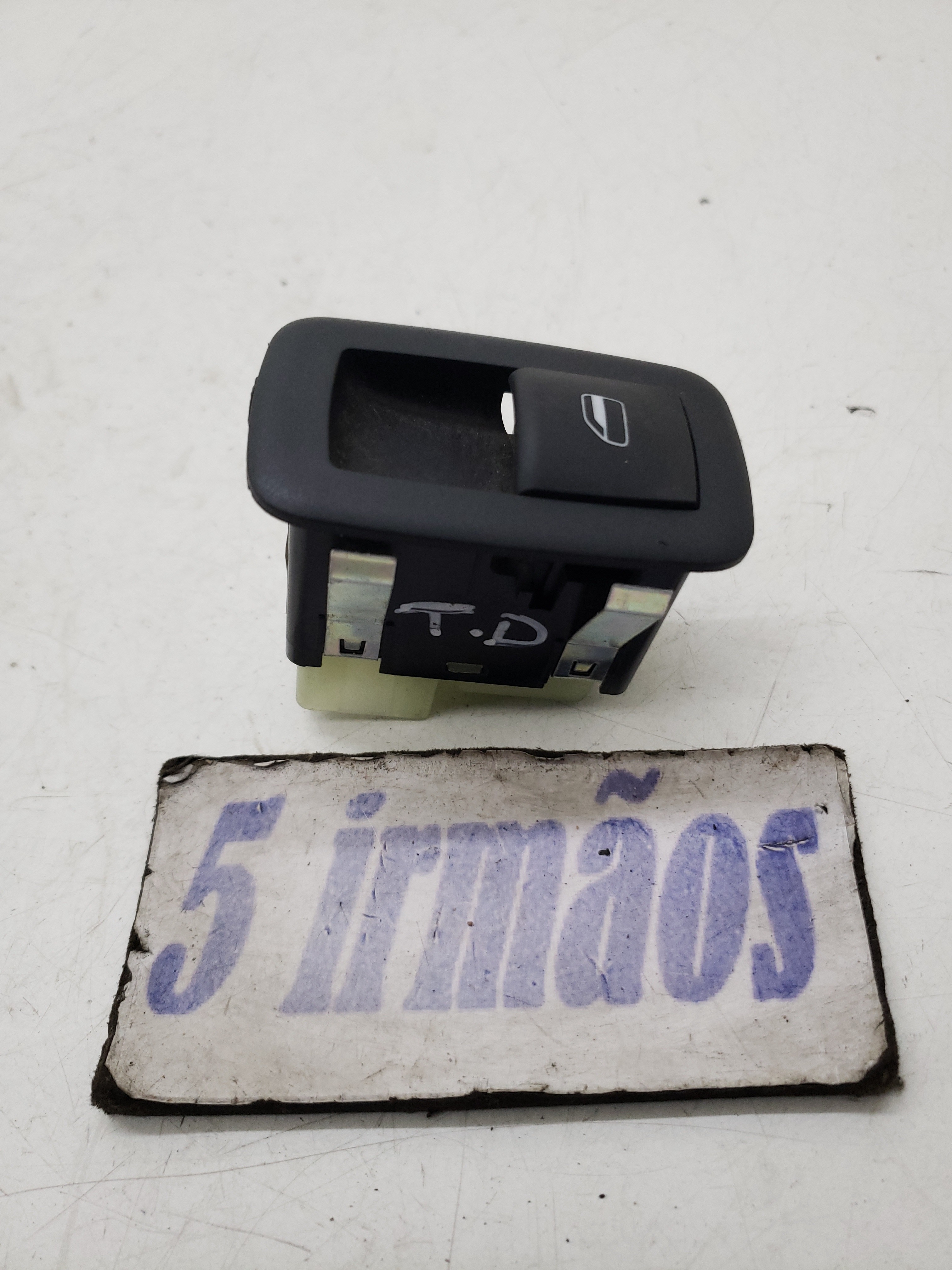 Comando Vidro Traseiro Direito Jeep Cherokee 3.6 V6 2014