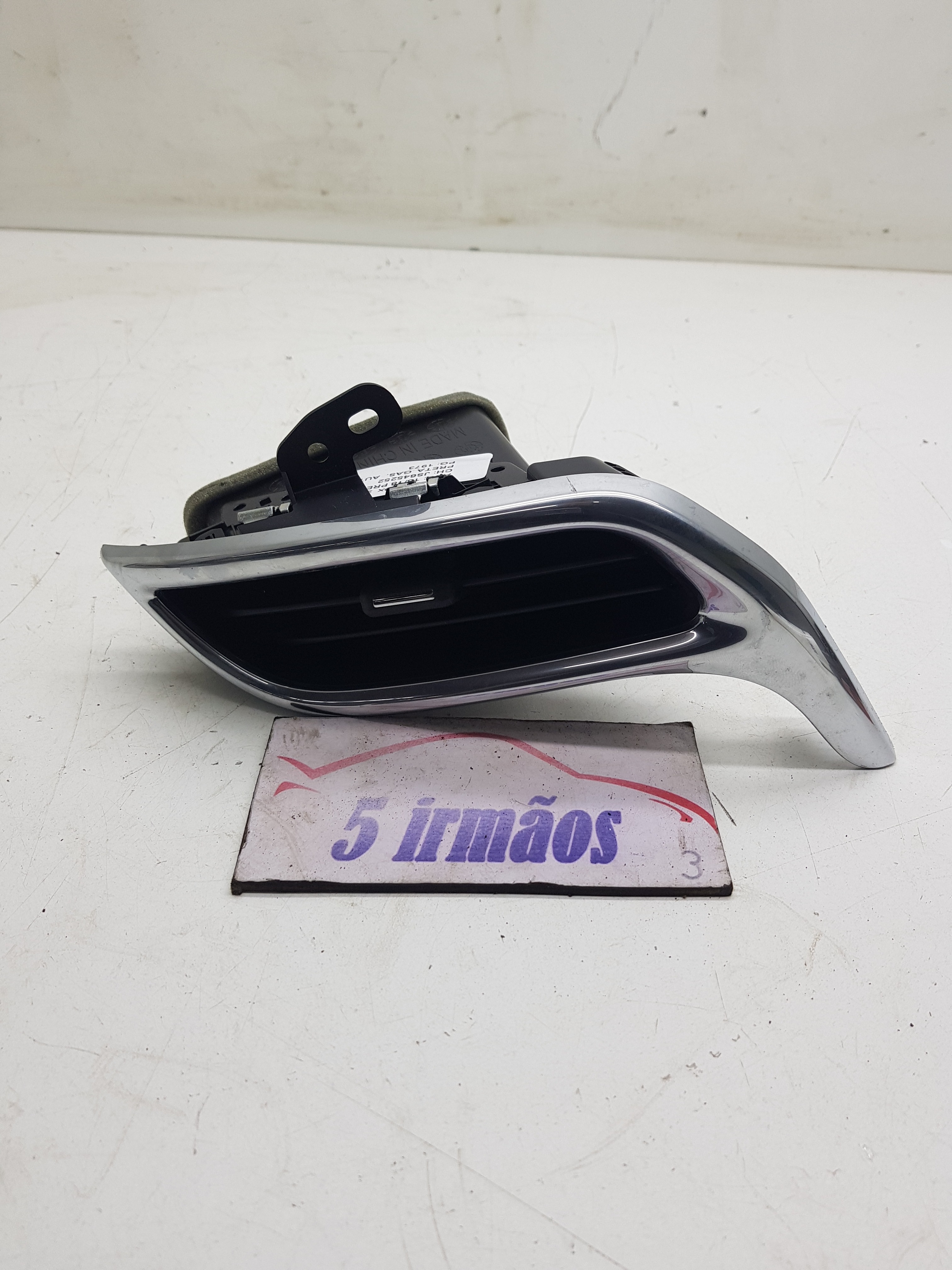 Difusor Ar Central Direito Gm Equinox 2.0 2018 / 2019